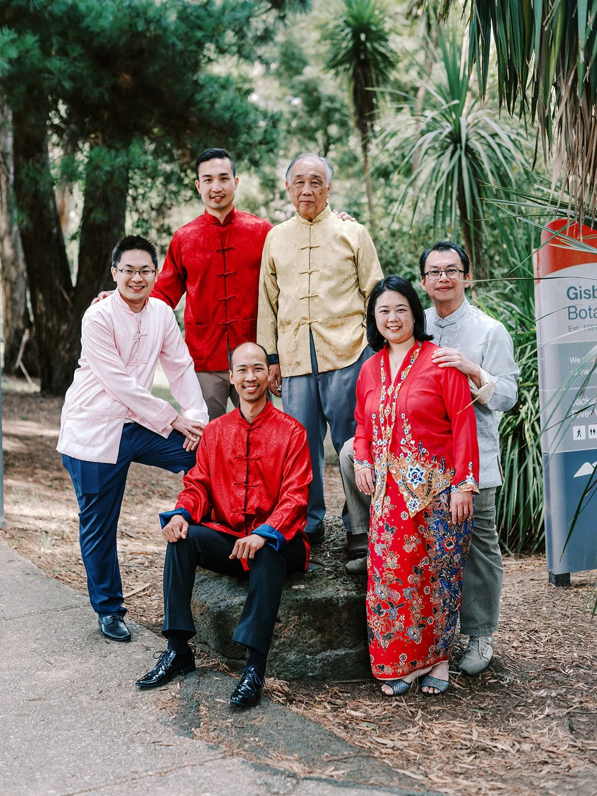 Lee Meng_s Family Photoshoot Sneak Preview-21.jpg