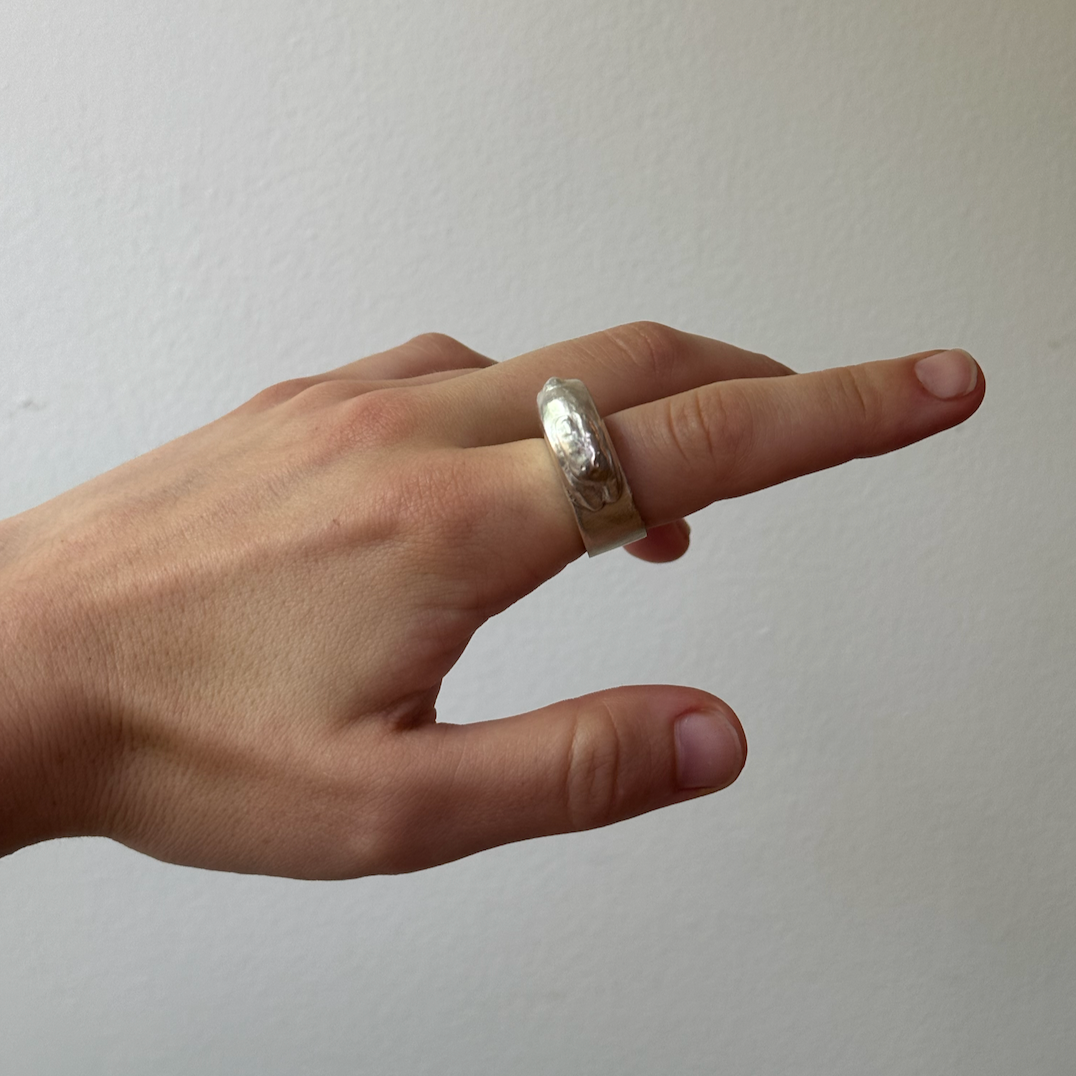 bunny ring