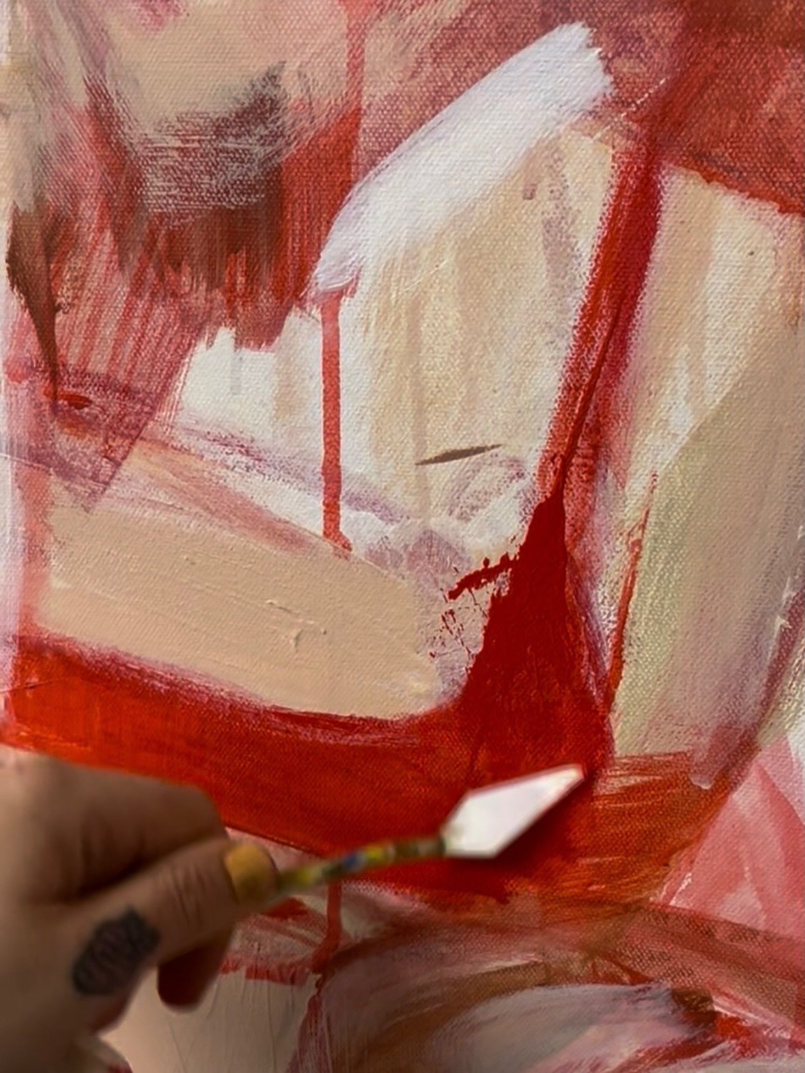 @olivia_fry_art &ndash; These shots are across the early weeks that I was working on my piece &ldquo;Bathers&rdquo;. It&rsquo;s a play on the artistic theme of bathers paintings from across art history, with a more contemporary and femme led twist. D