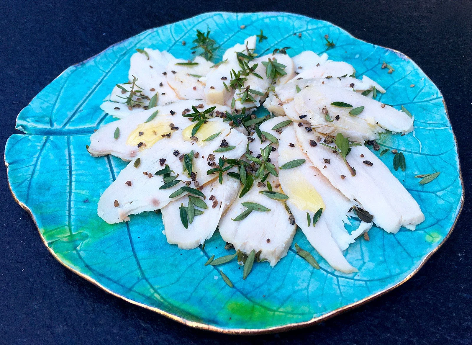 Carpaccio di pollo al timo