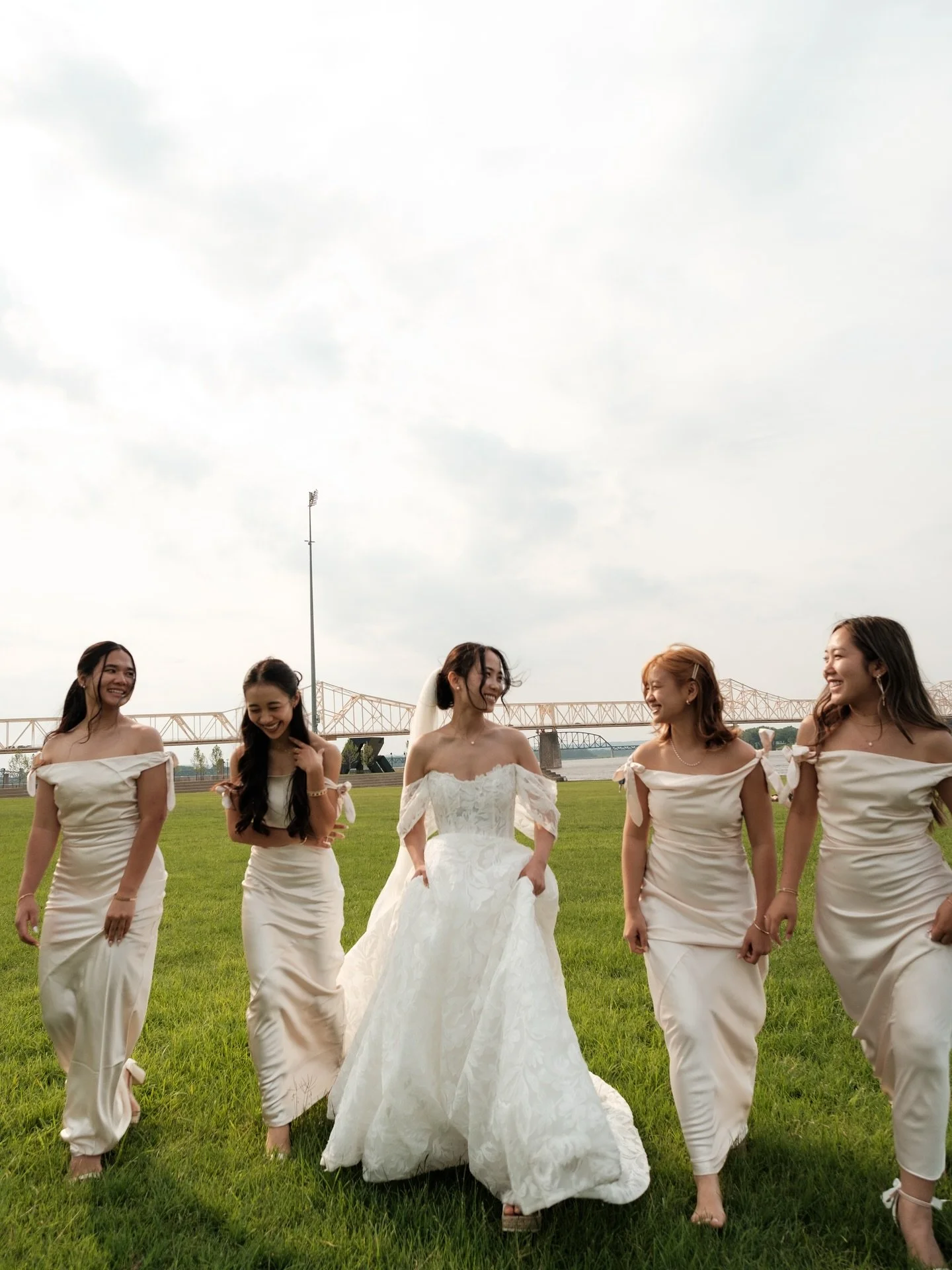 .
.
.
.
.
.
@jennyyoonyc 
@fujifilmx_us 
.
#wedding #ncphotographer