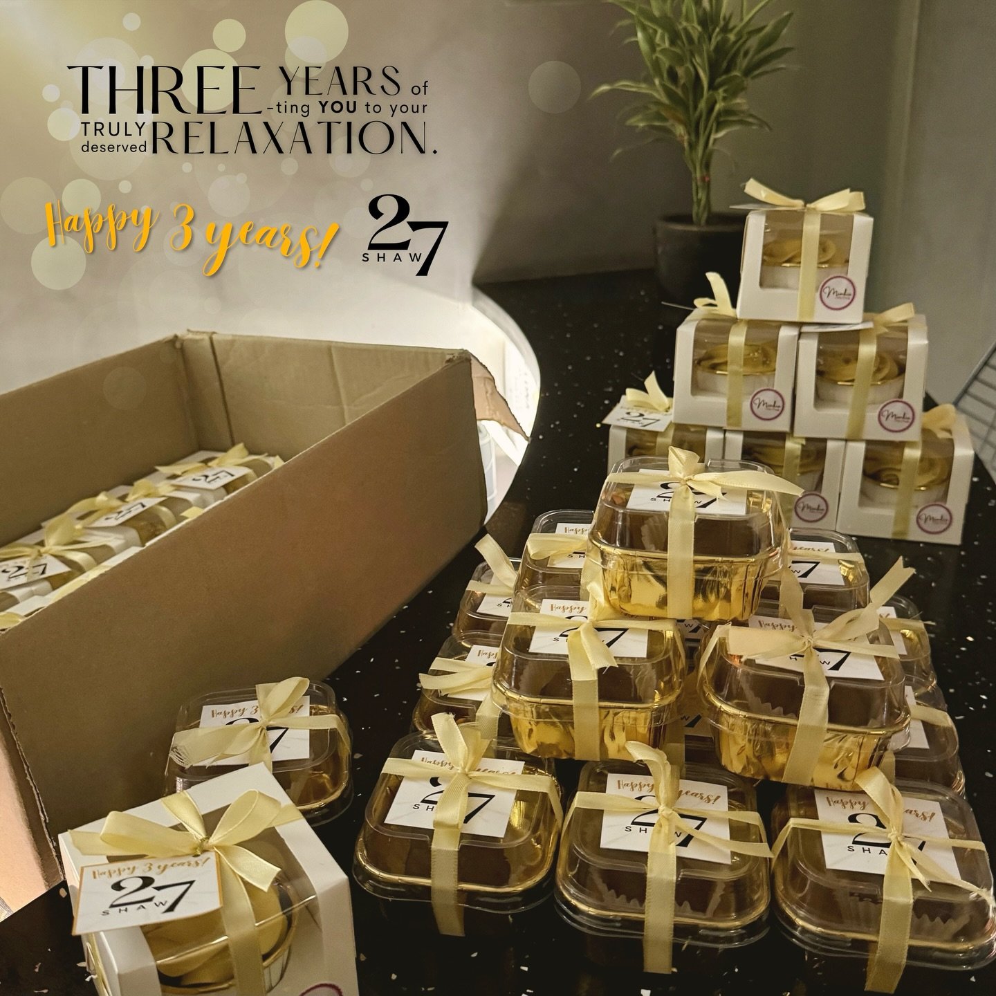 Our 3rd anniversary, made sweeter. ✨
Chocolate cupcakes and Dubai chewy cookies, served with our compliments today. 🧁
#ThisIs27Shaw 🖤