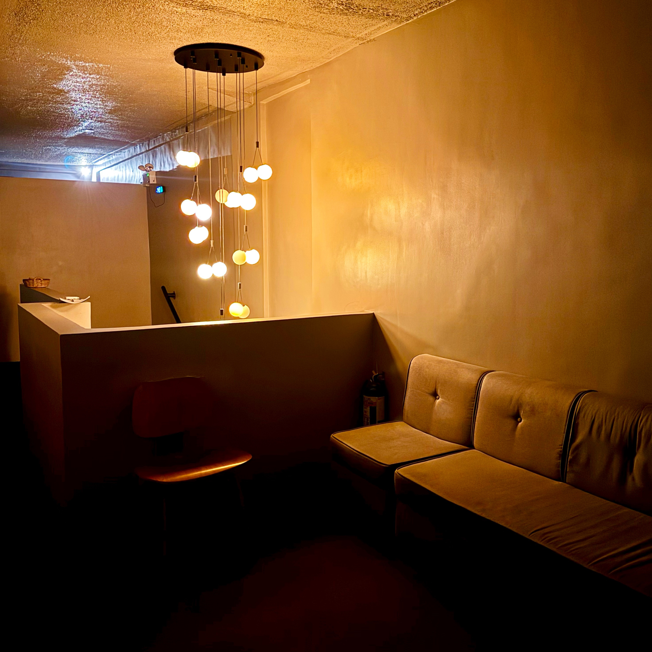 Massage Hall Lounge