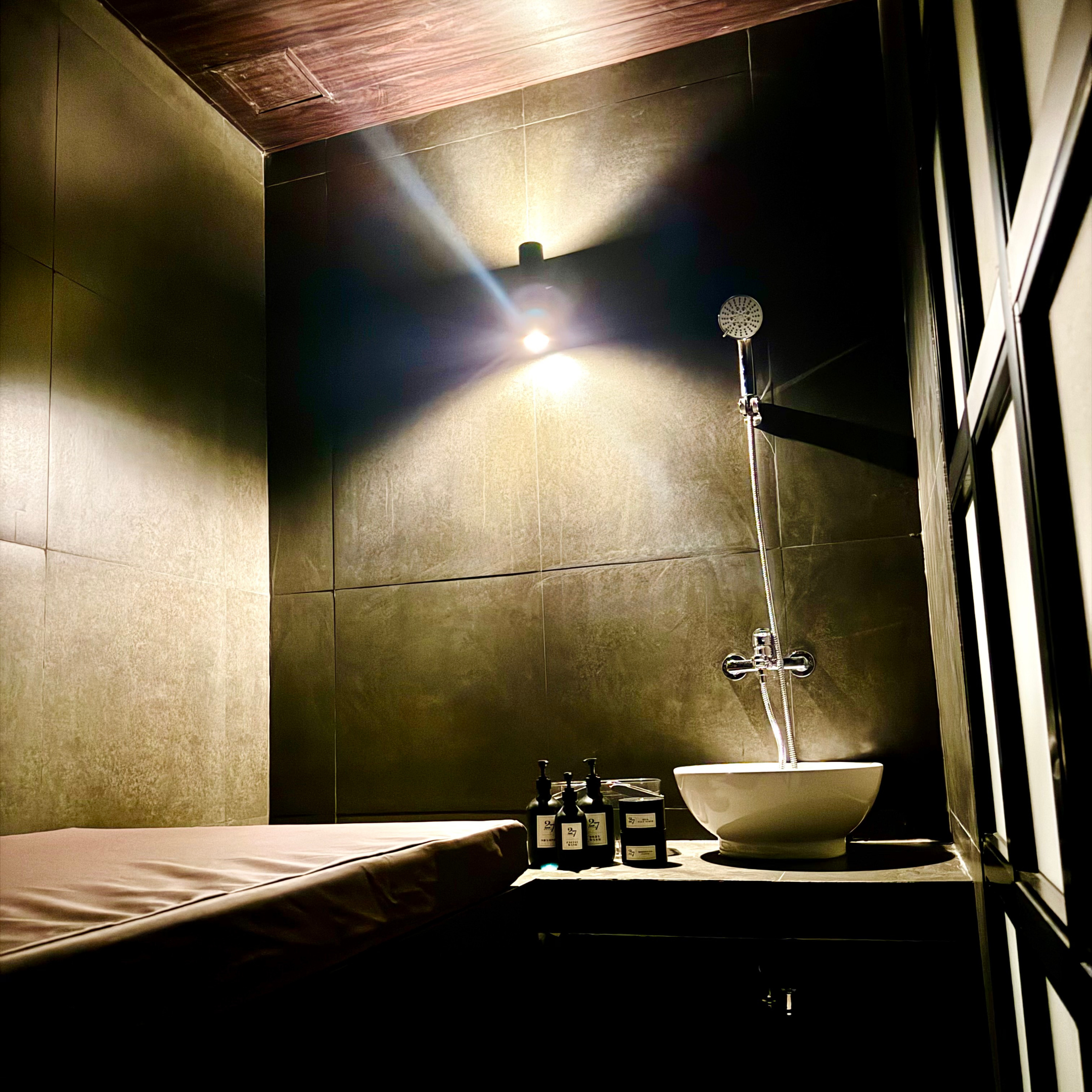 Scrub Room