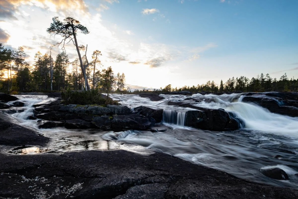 Wasserläufe am Trollforsen