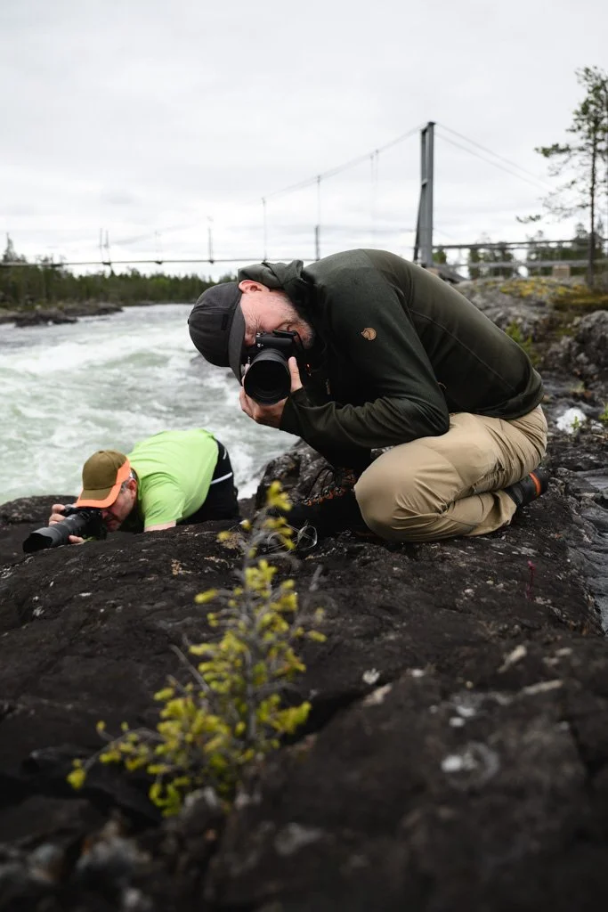 Fotografen beim Trollforsen