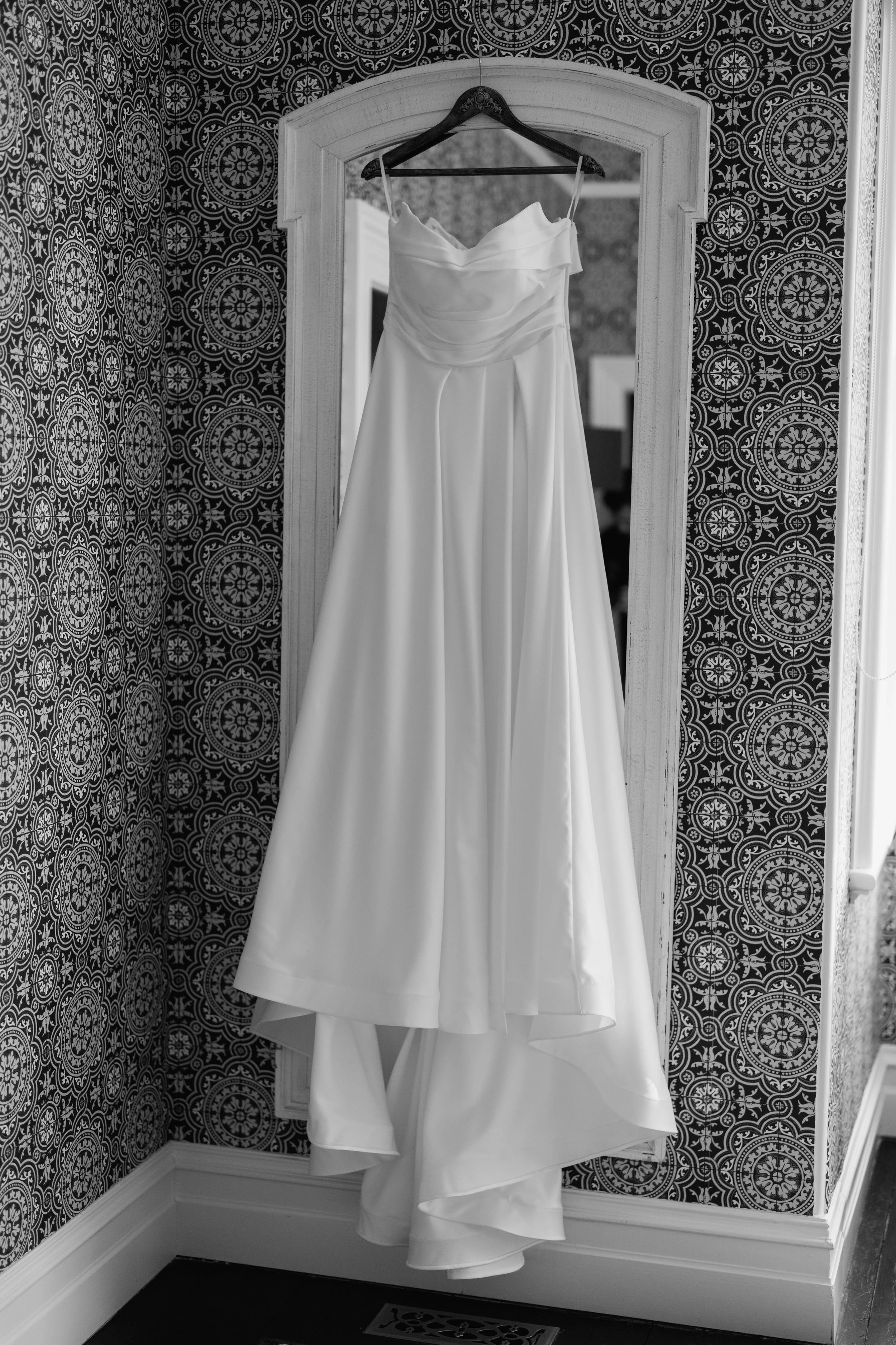 Helena+Gavin-Stoneridge-Estate-Queenstown-Wedding-Photographer28.jpg