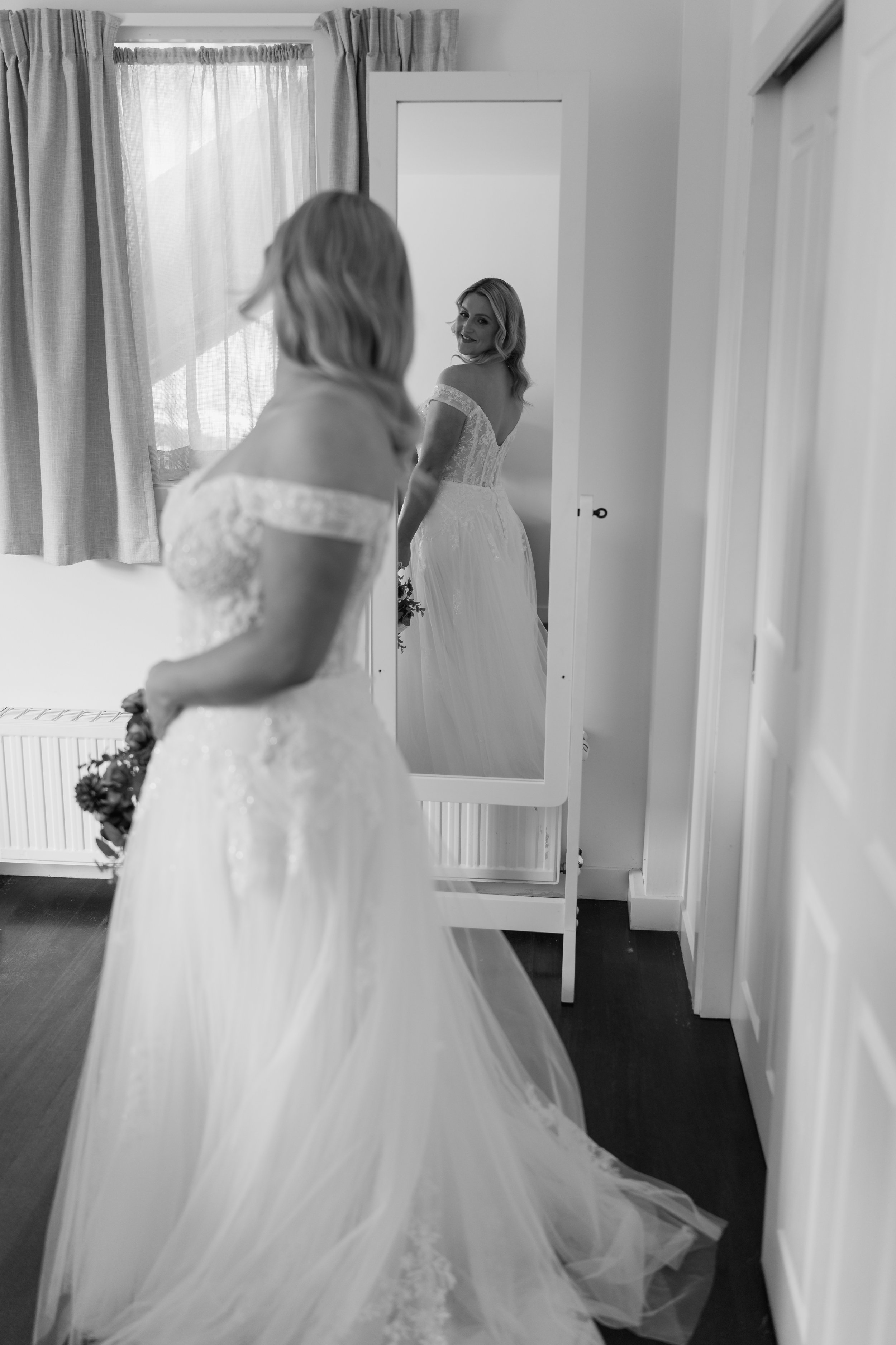 Mikayla+Dan_The-Lookout-Lodge-Wanaka-Wedding-Photography14.jpg