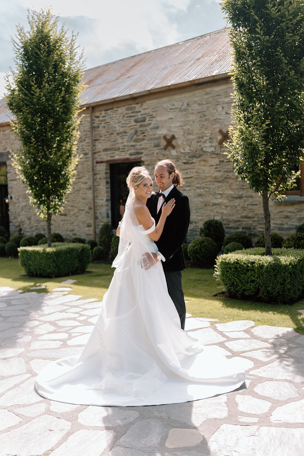 Ayrburn-Queenstown-Wedding-Venue-Mimi-and-Luke47.jpg
