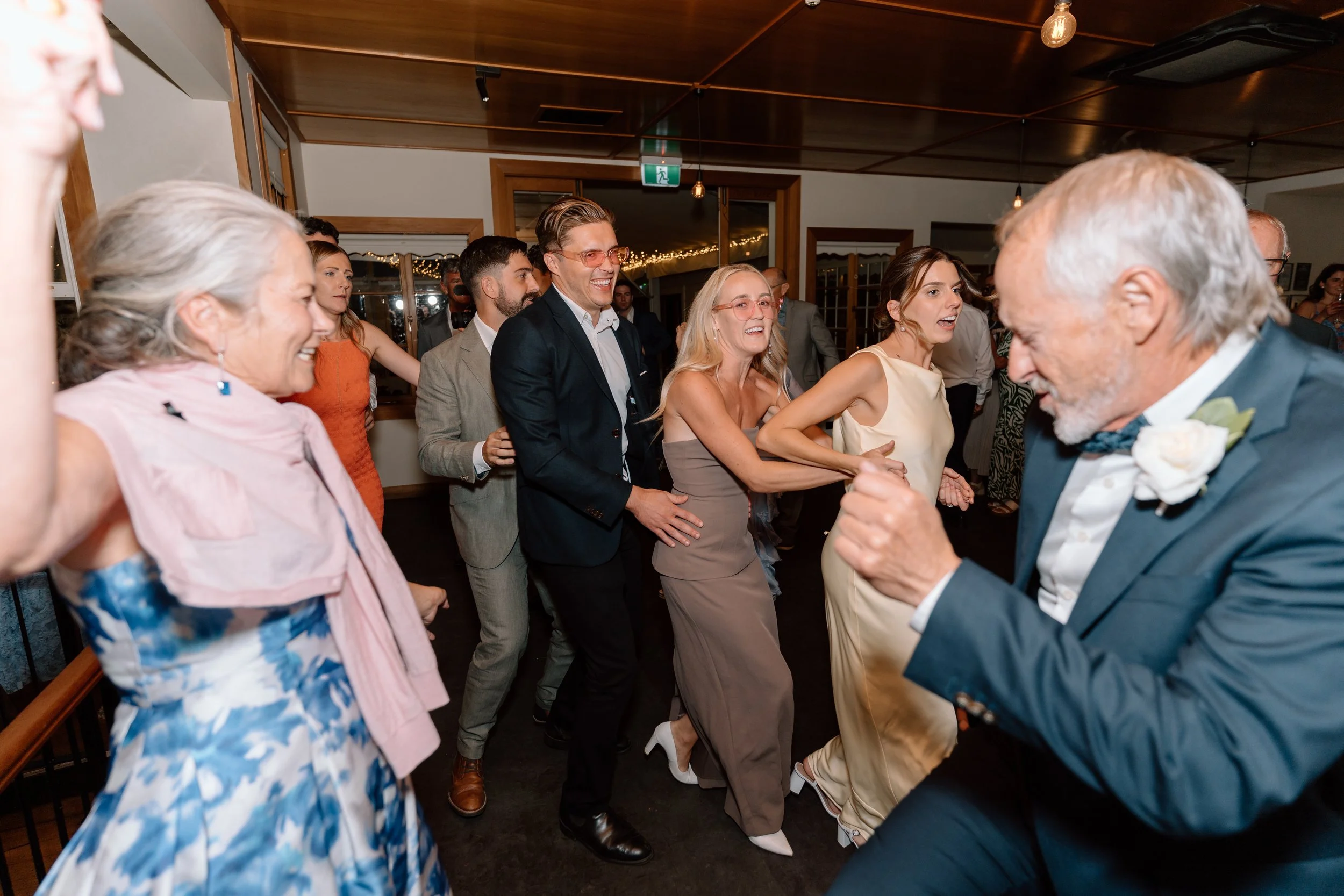 Olivia+Jackson_The-Winehouse-Queenstown-Wedding-Photographer26.jpg