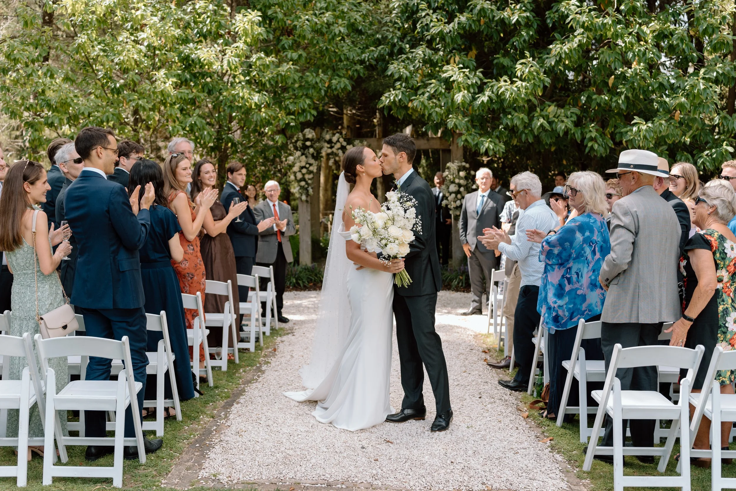 Kate&David_Kumeu-Valley-Estate-Auckland-Wedding-Photography44.jpg
