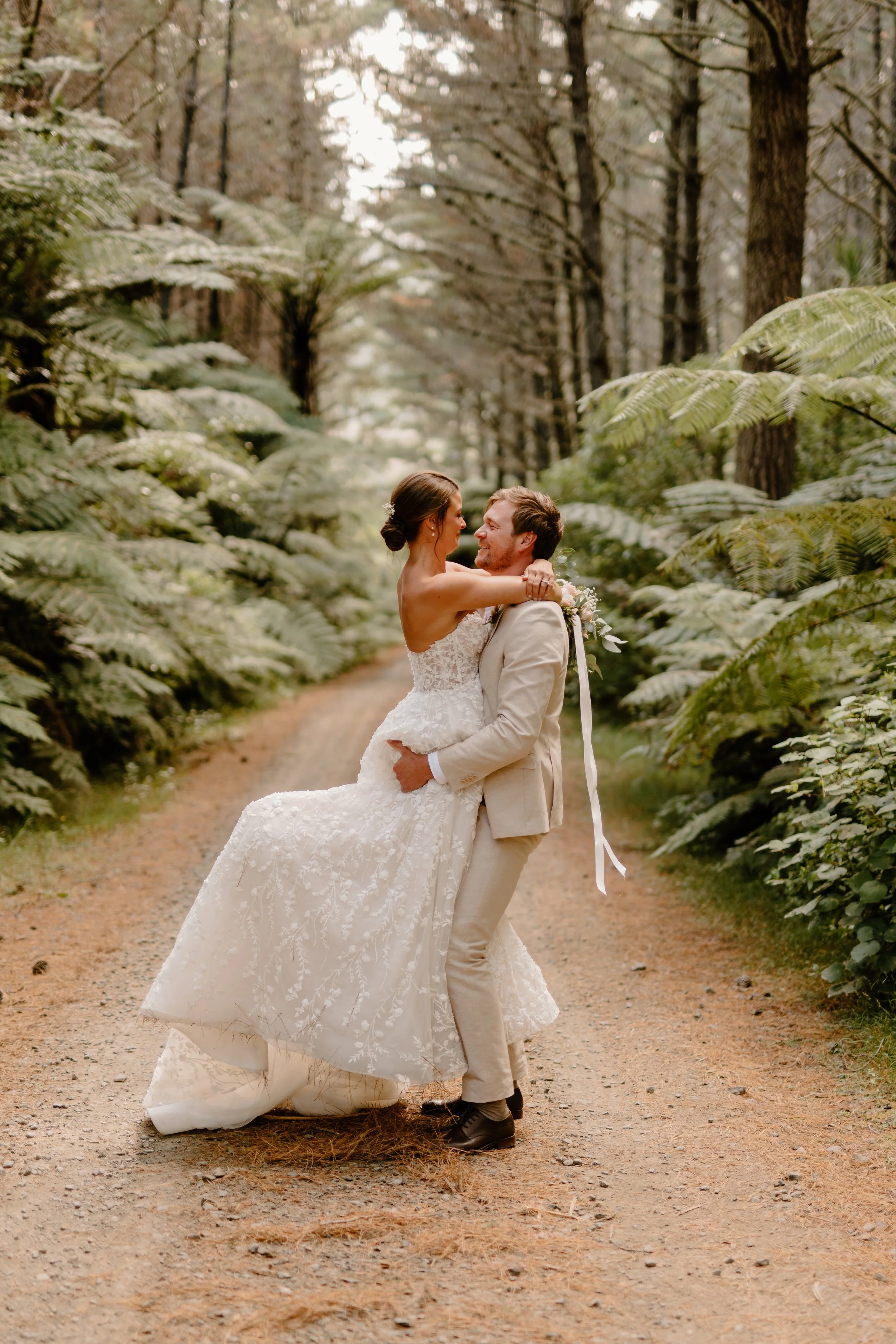 Orua-Beach-House-Hahei-Coromandel-Wedding-Chelsea-Steve55.jpg