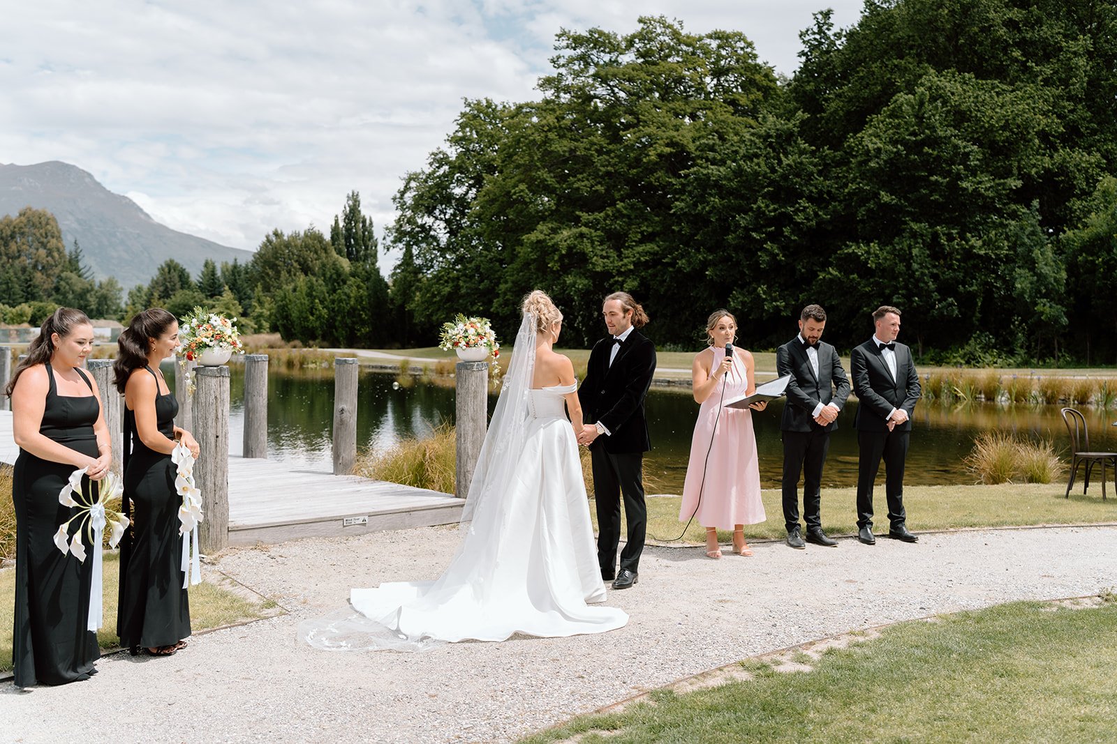 Ayrburn-Queenstown-Wedding-Venue-Mimi-and-Luke82.jpg