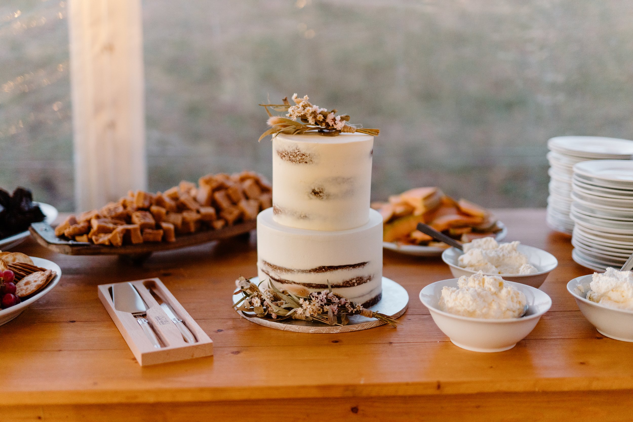 Erin+nick_Baylys-Farm-Wedding-Venue10.jpg