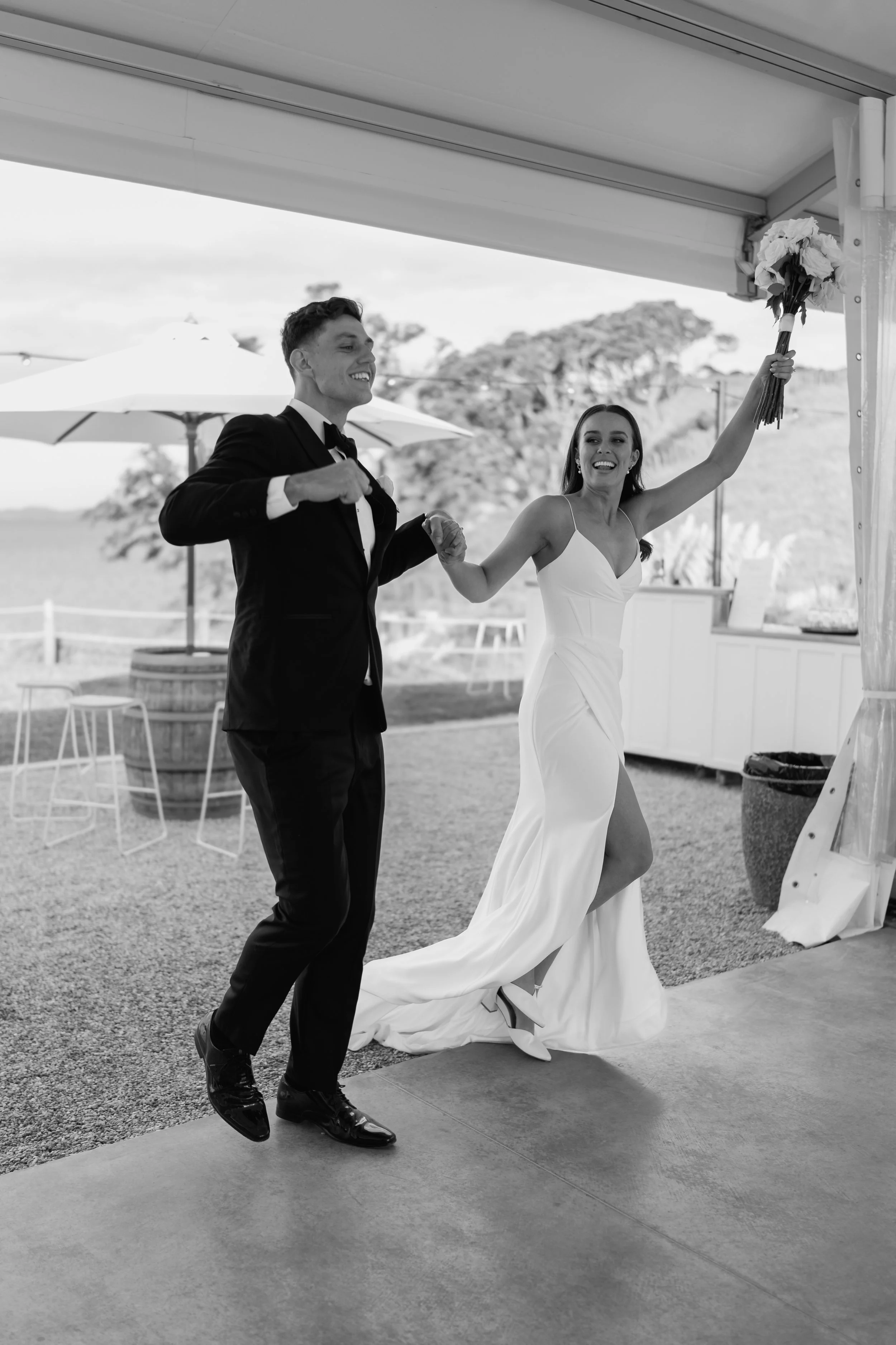 Georgia+Brodie_Baylys-Farm-Wedding-Photographer45.jpg