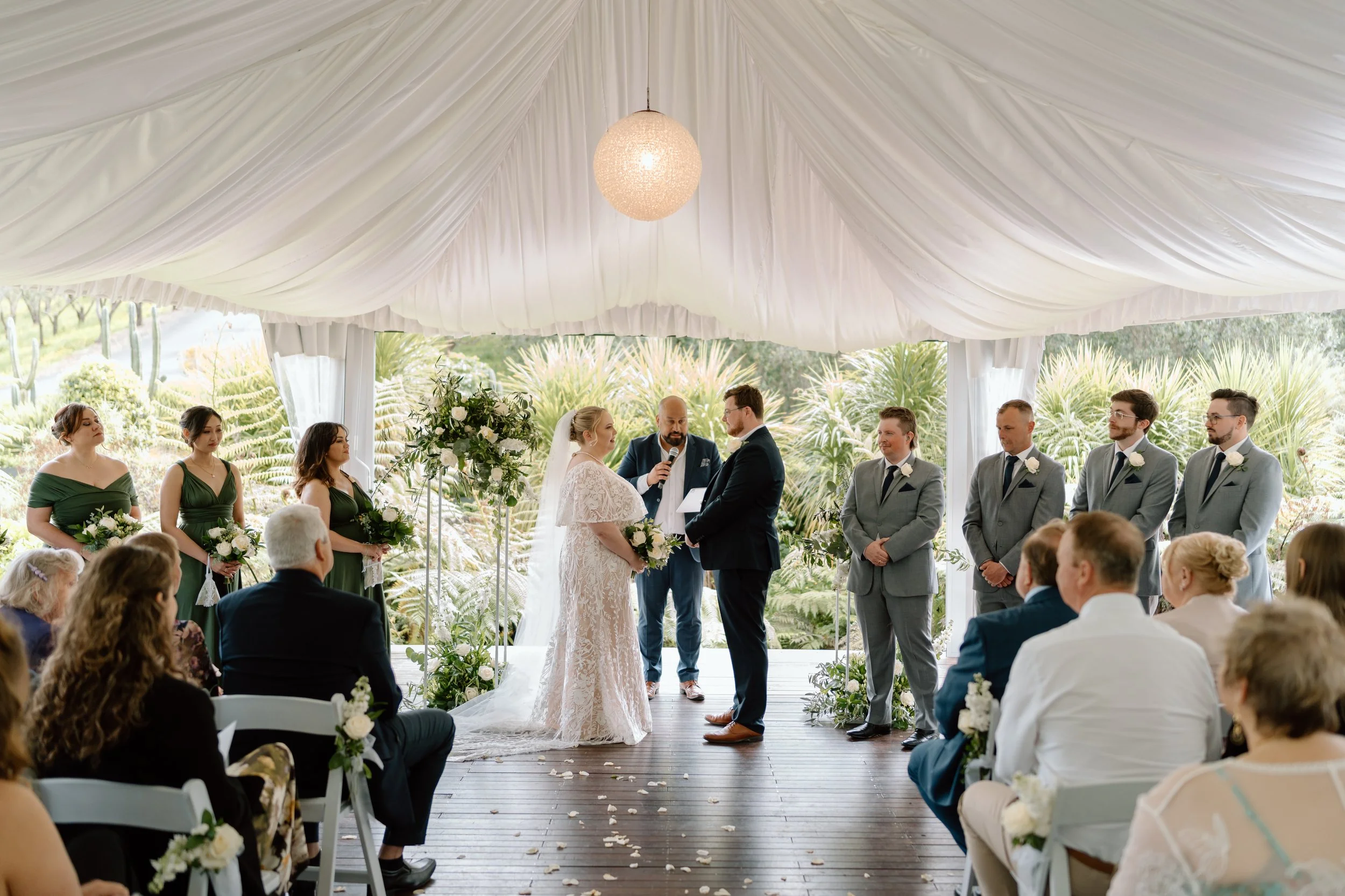 Bracu-Estate-Auckland-Wedding-Venue-Chelsie-Aaron4.jpg