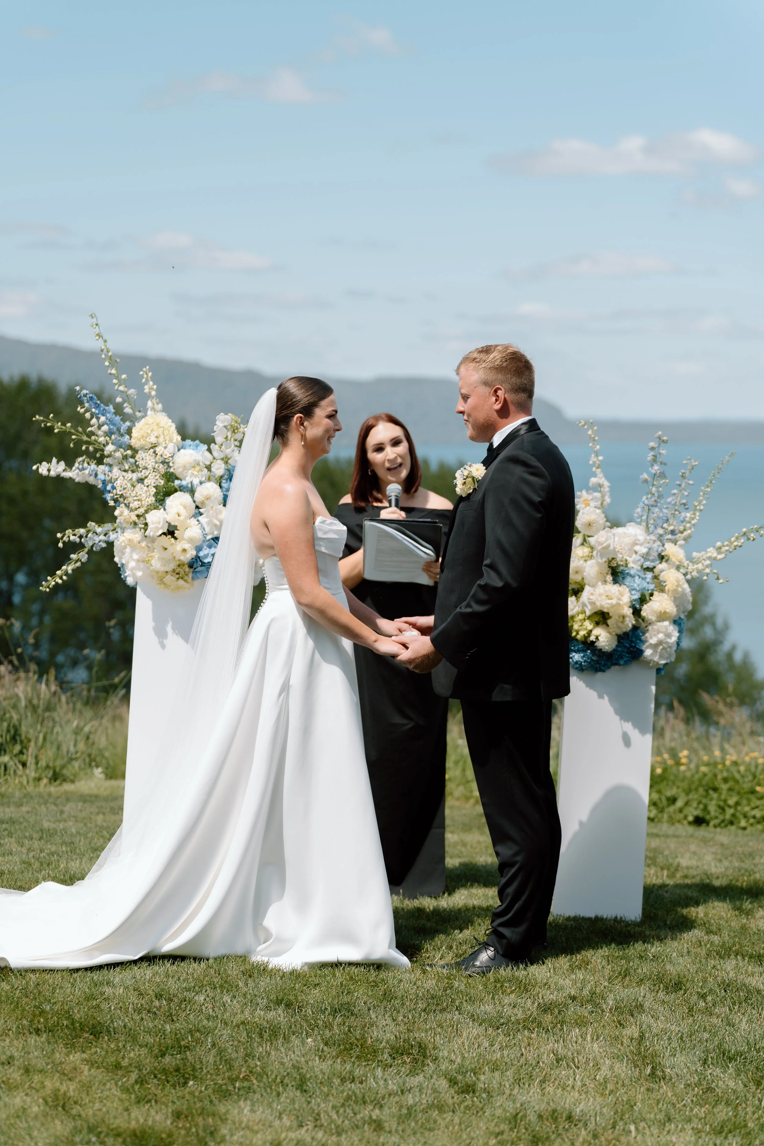 The-Black-Barn-Lake-Tarawera-Wedding-Venue-Rotorua-Jess-David98.jpg