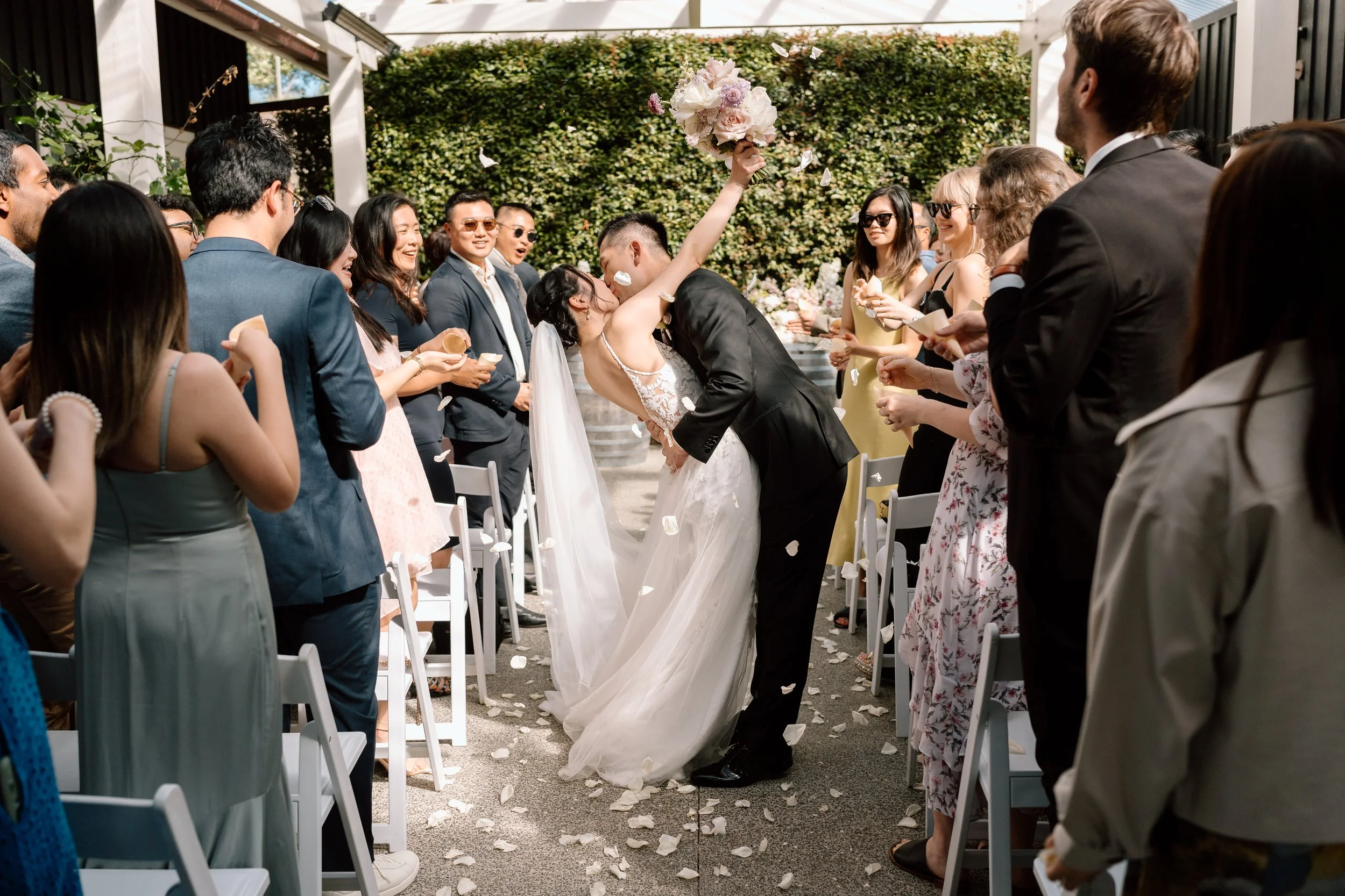 Carol+Wes-Mudbrick-Vineyard-Waiheke-Wedding-Photographer67.jpg