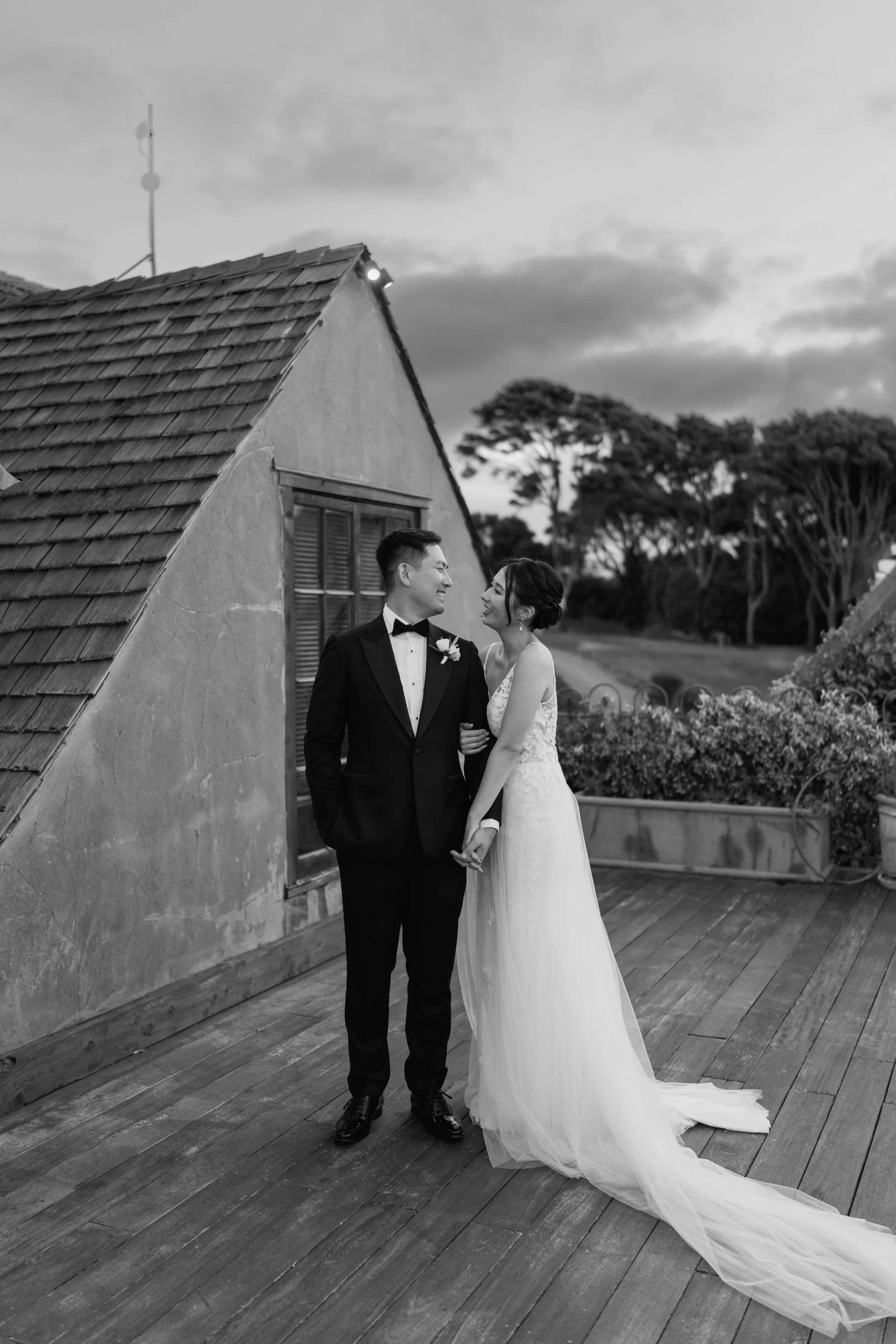 Carol+Wes-Mudbrick-Vineyard-Waiheke-Wedding-Photographer108.jpg