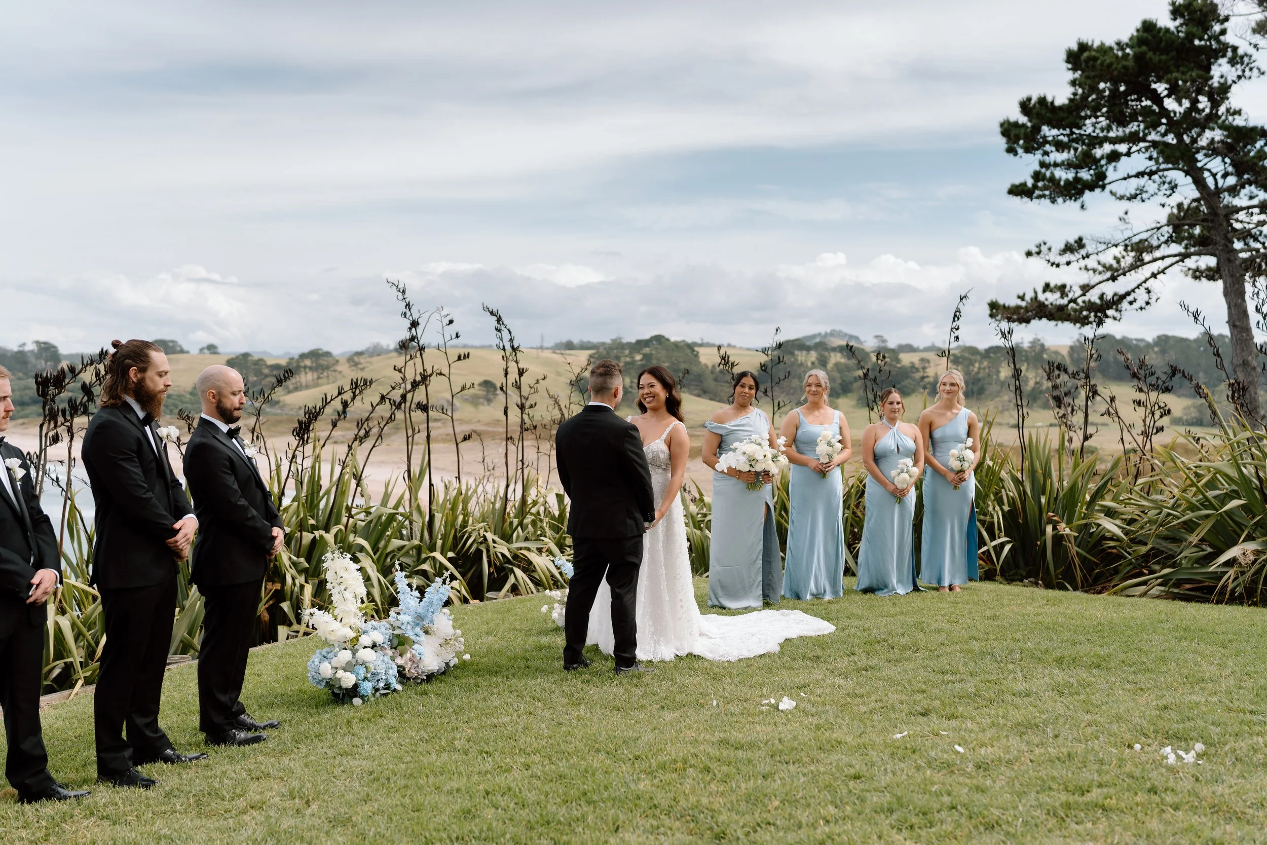 Dane+Anna-Orua-Beach-House-Wedding-Photographer91.jpg