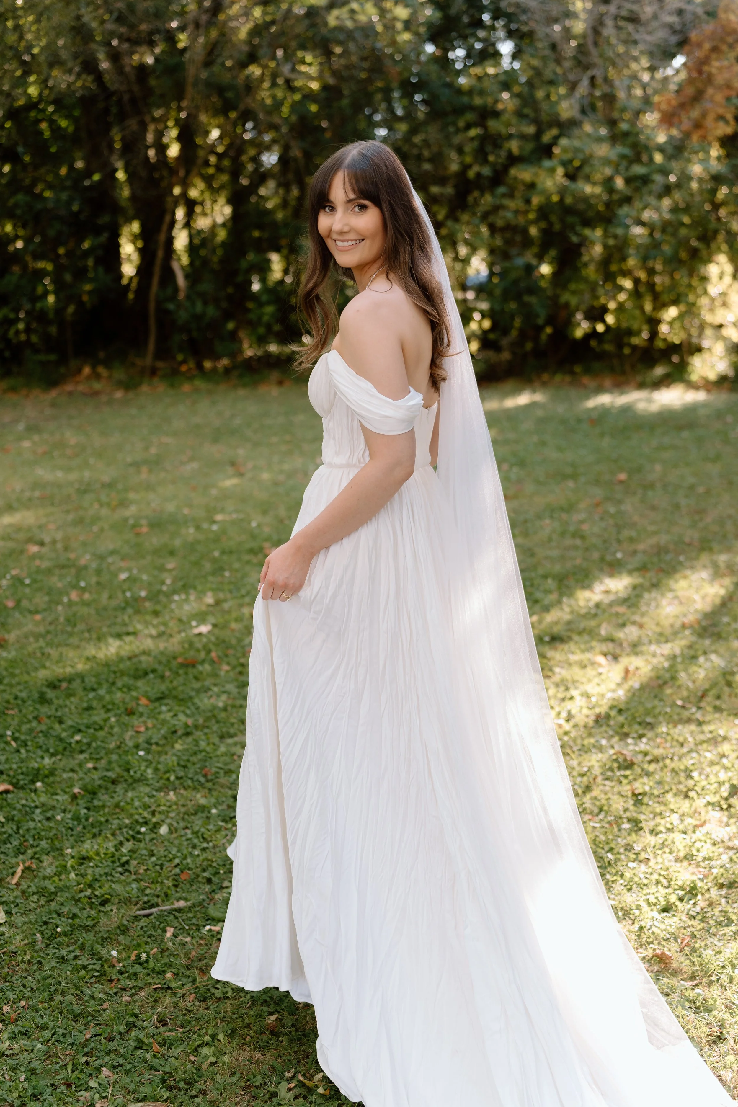 JJ+Jasmine-Wellington-Wedding-Photographer-Rose-&-Smith-Tauherenikau-Racecourse97.jpg