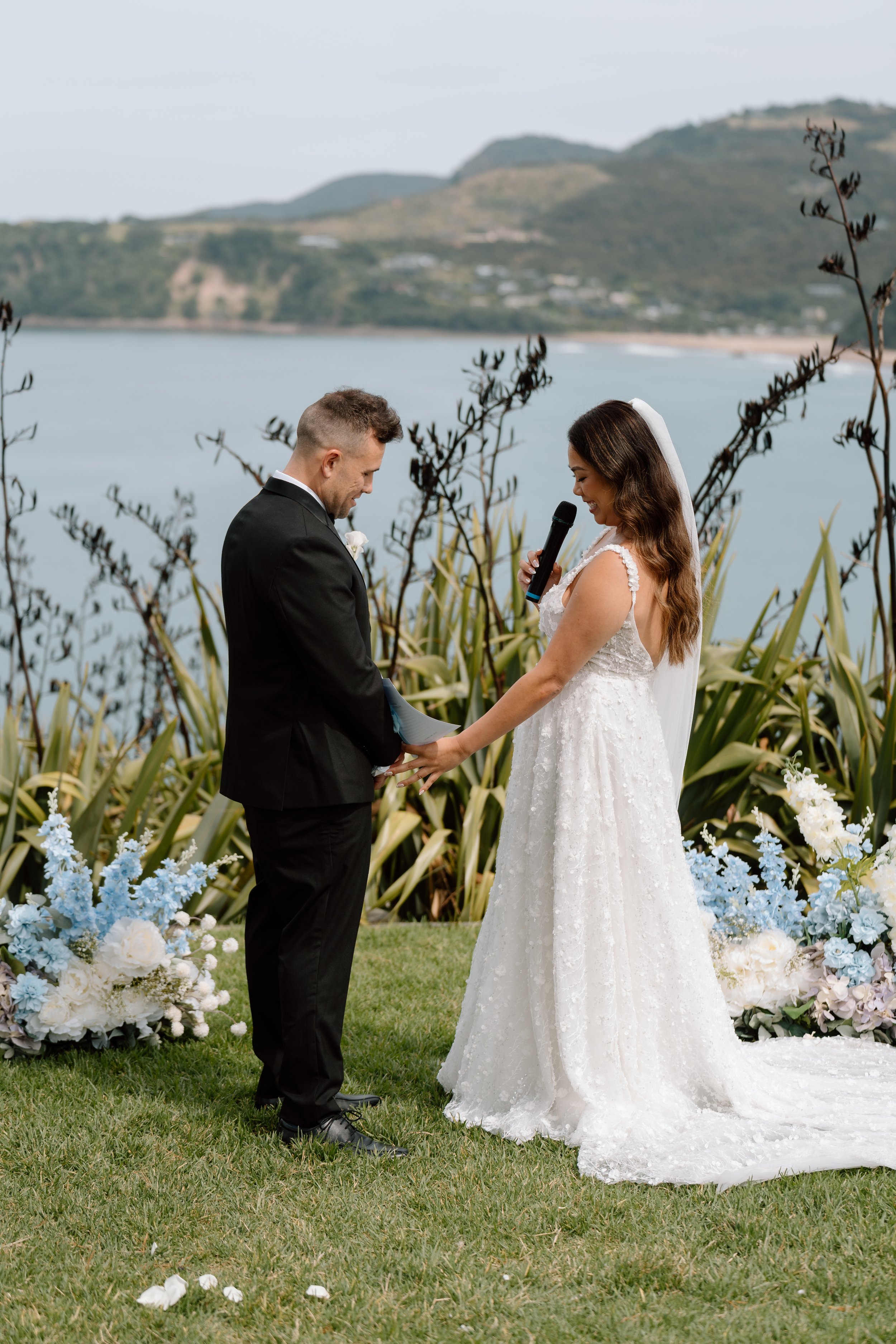 Dane+Anna-Orua-Beach-House-Wedding-Photographer95.jpg