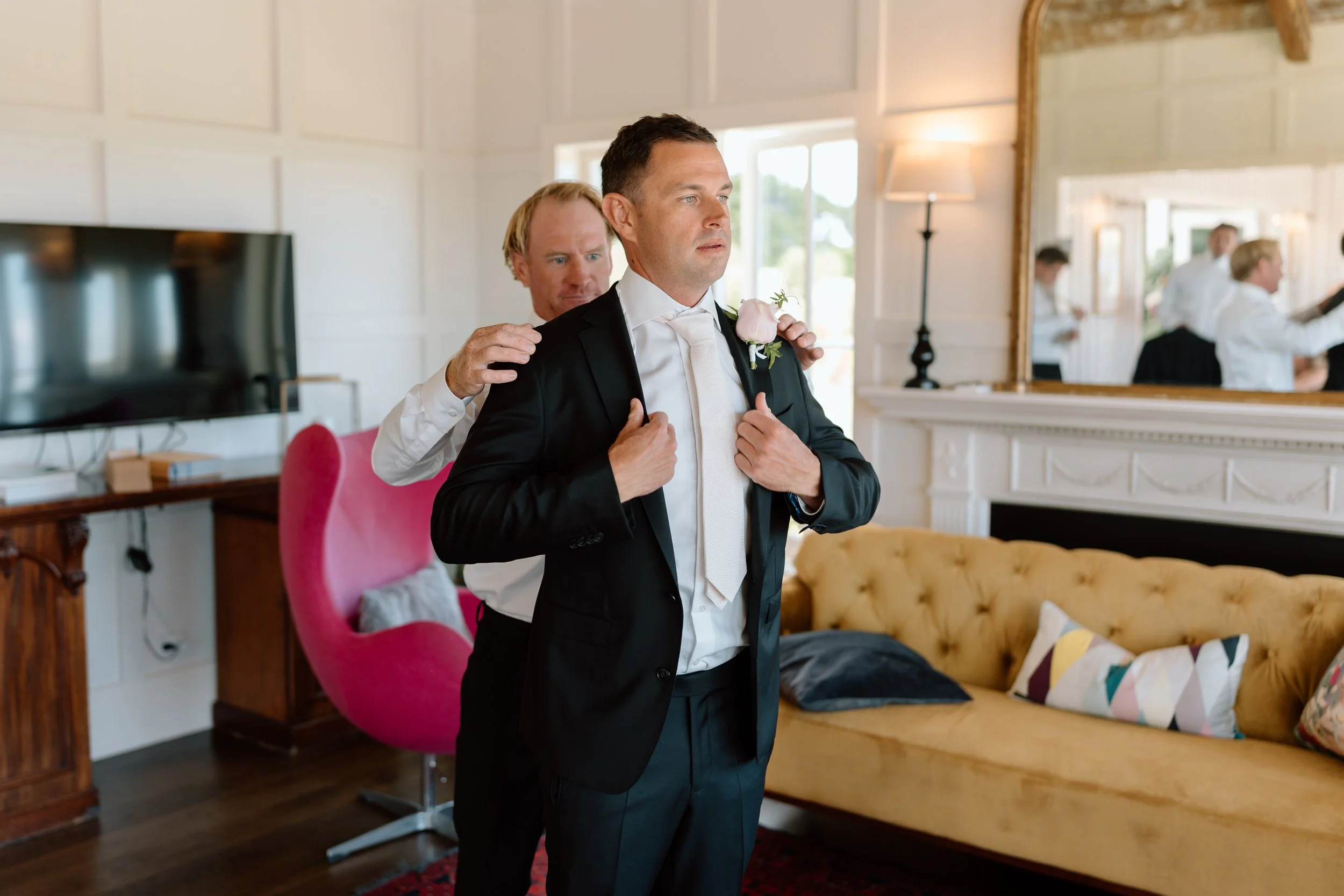 Mudbrick-Vineyard-Waiheke-Wedding-Auckland-Kahn-and-Allie10.jpg