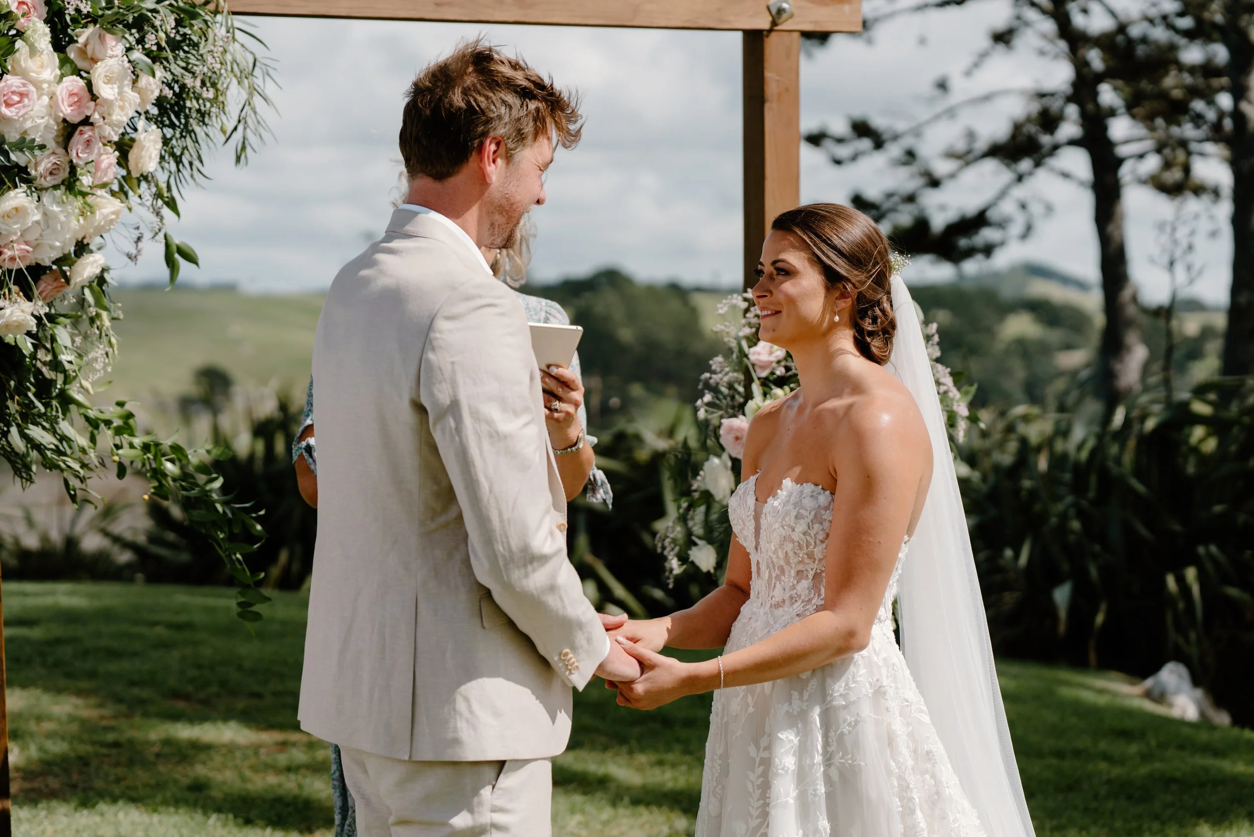 Orua-Beach-House-Hahei-Coromandel-Wedding-Chelsea-Steve28.jpg