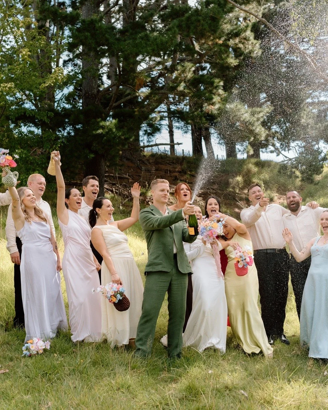Such a special day 🤍 No matter what, we always make sure our couples have a kick-ass time on their day! 
.
.
.
#Aucklandweddingphotographer #Aucklandweddingphotography #nzwedding
#nzweddingphotographer #nzweddingvenue #aucklandweddingideas #newzeala