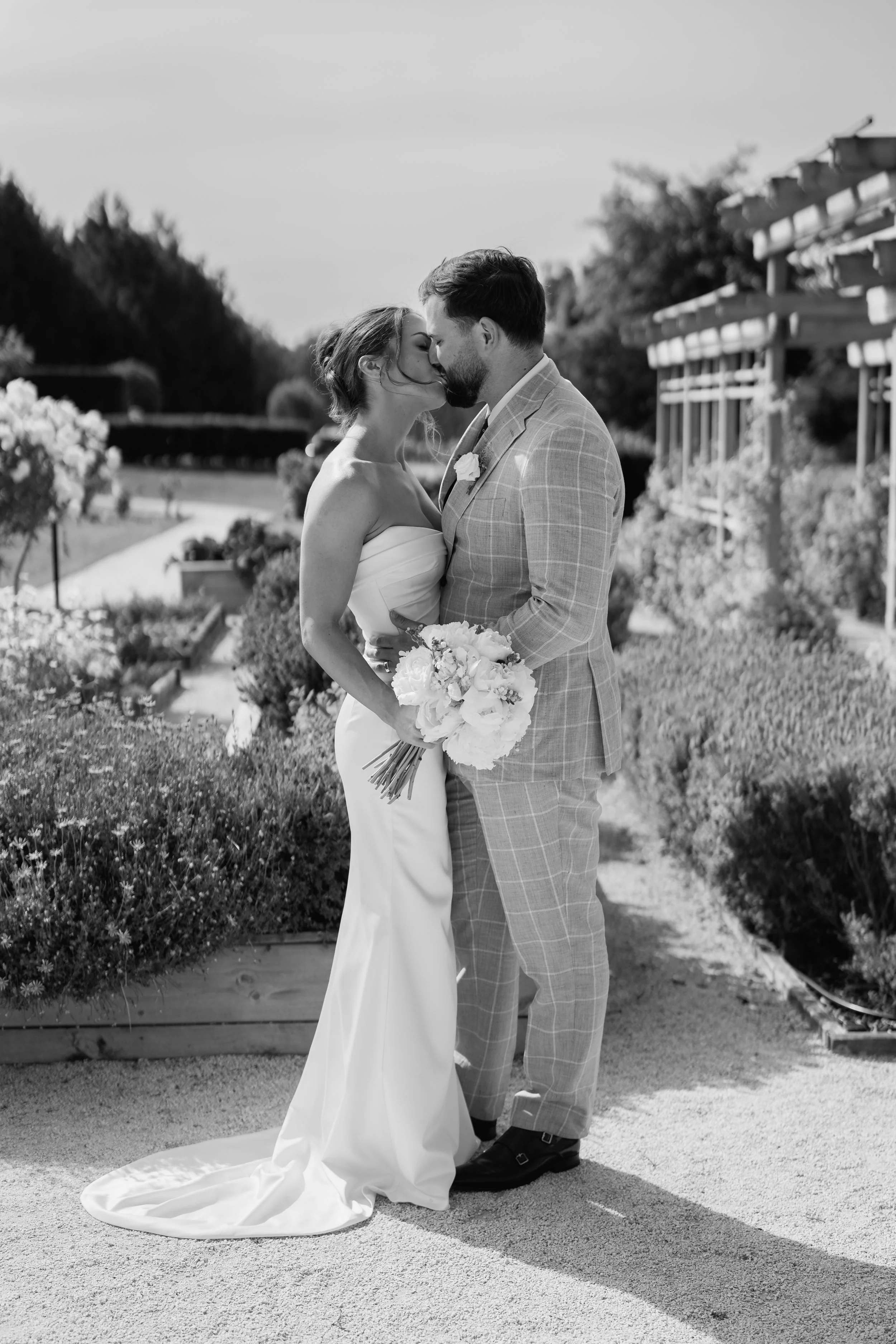 Hannah+Alex_Previews-191.jpg