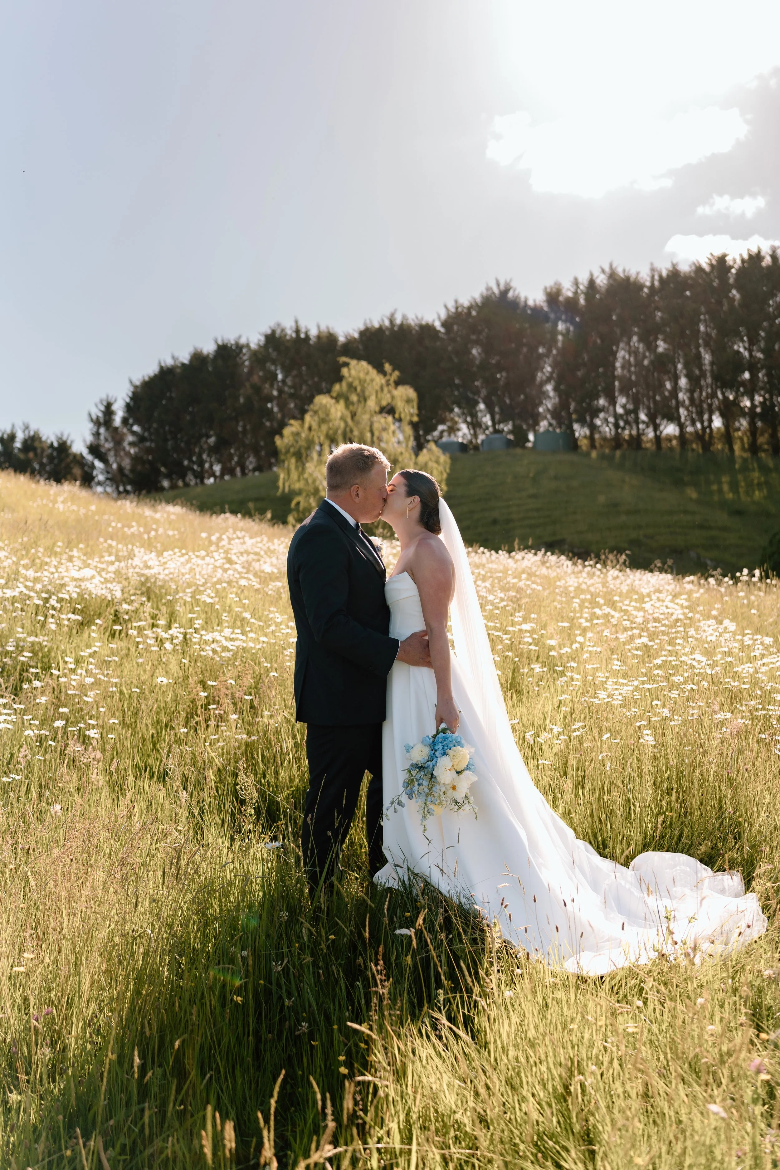 The-Black-Barn-Lake-Tarawera-Wedding-Venue-Rotorua-Jess-David162.jpg