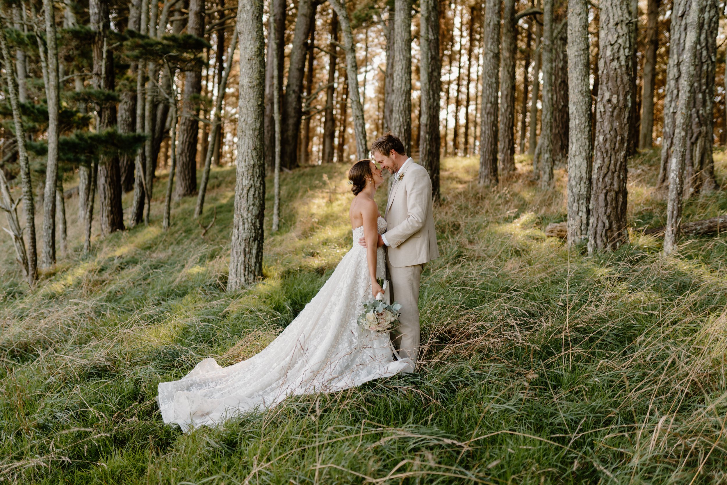 Orua-Beach-House-Hahei-Coromandel-Wedding-Chelsea-Steve37.jpg
