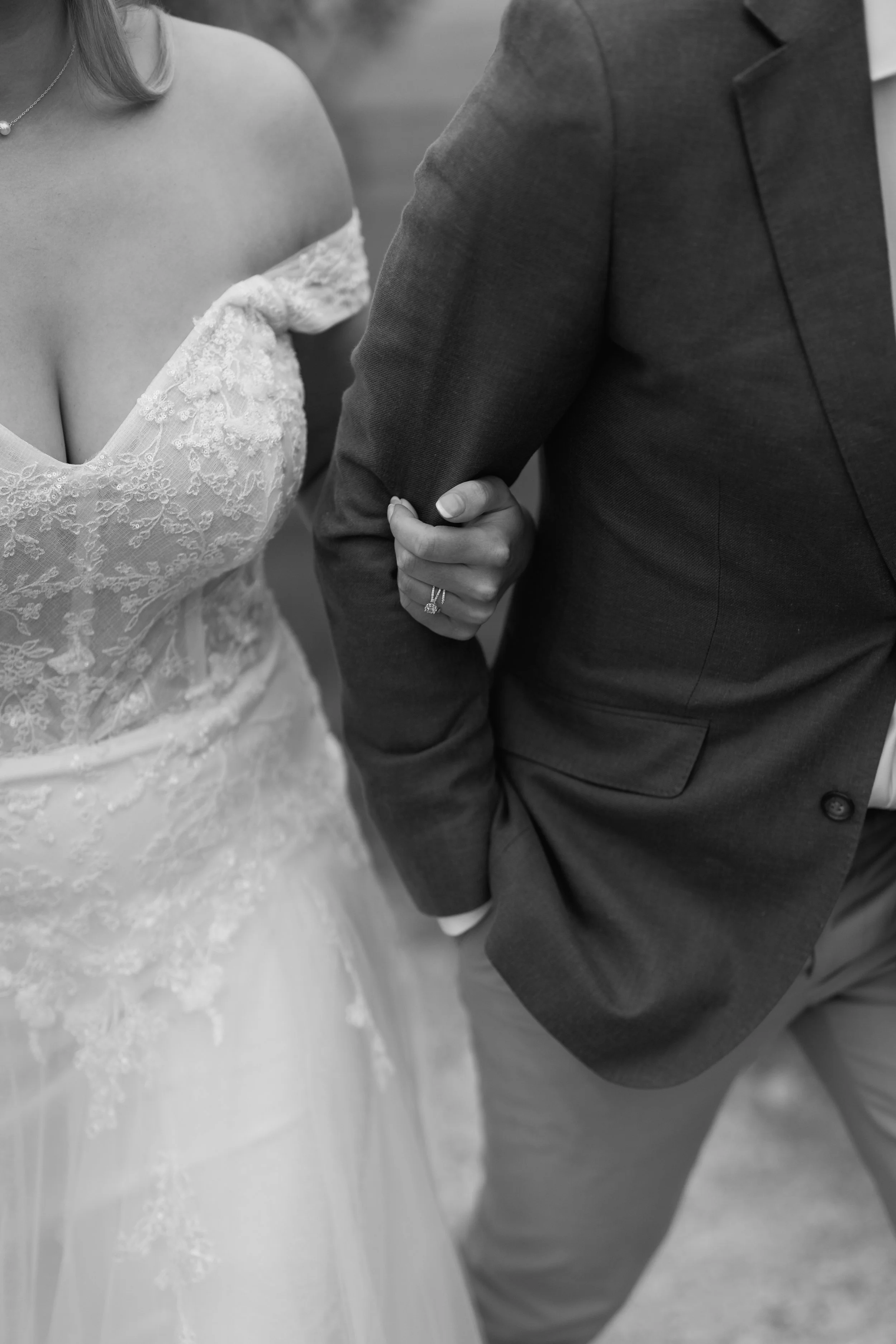 Mikayla+Dan_The-Lookout-Lodge-Wanaka-Wedding-Photography52.jpg