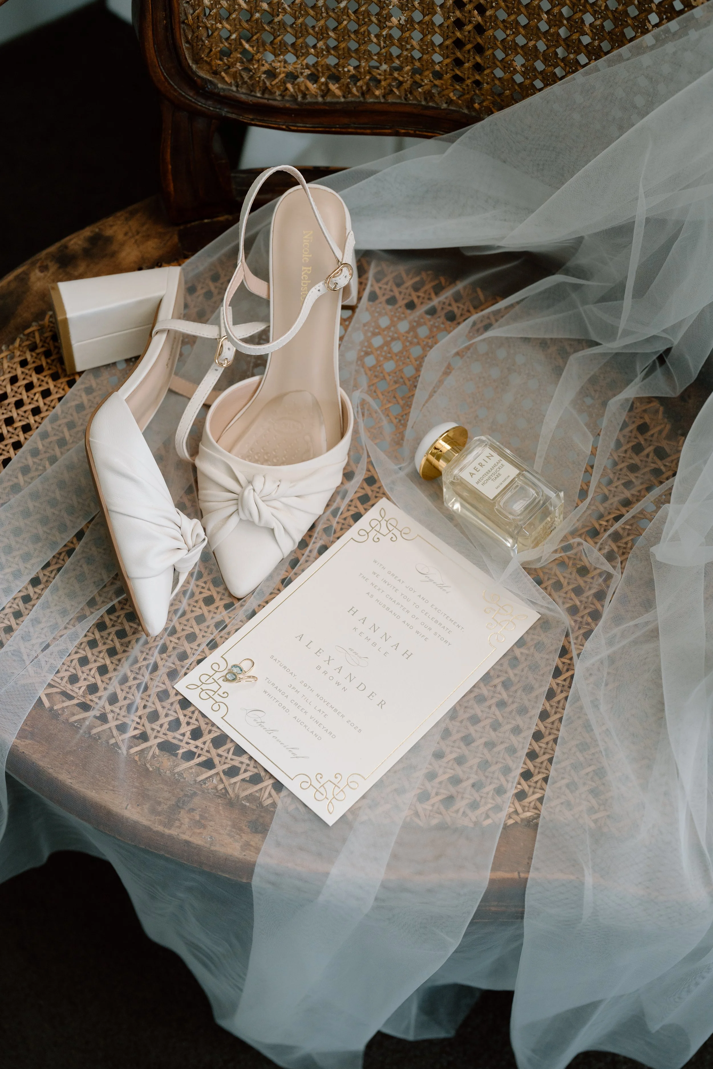 Hannah+Alex_Previews-11.jpg