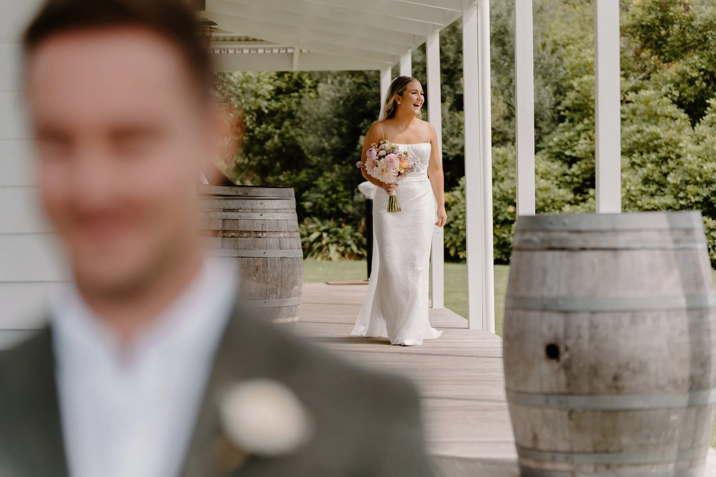 MAN-O'-WARN-WEDDING-WAIHEKE-ISLAND-PHOTOGRAPHER-AARON-COURTNEY32.jpg