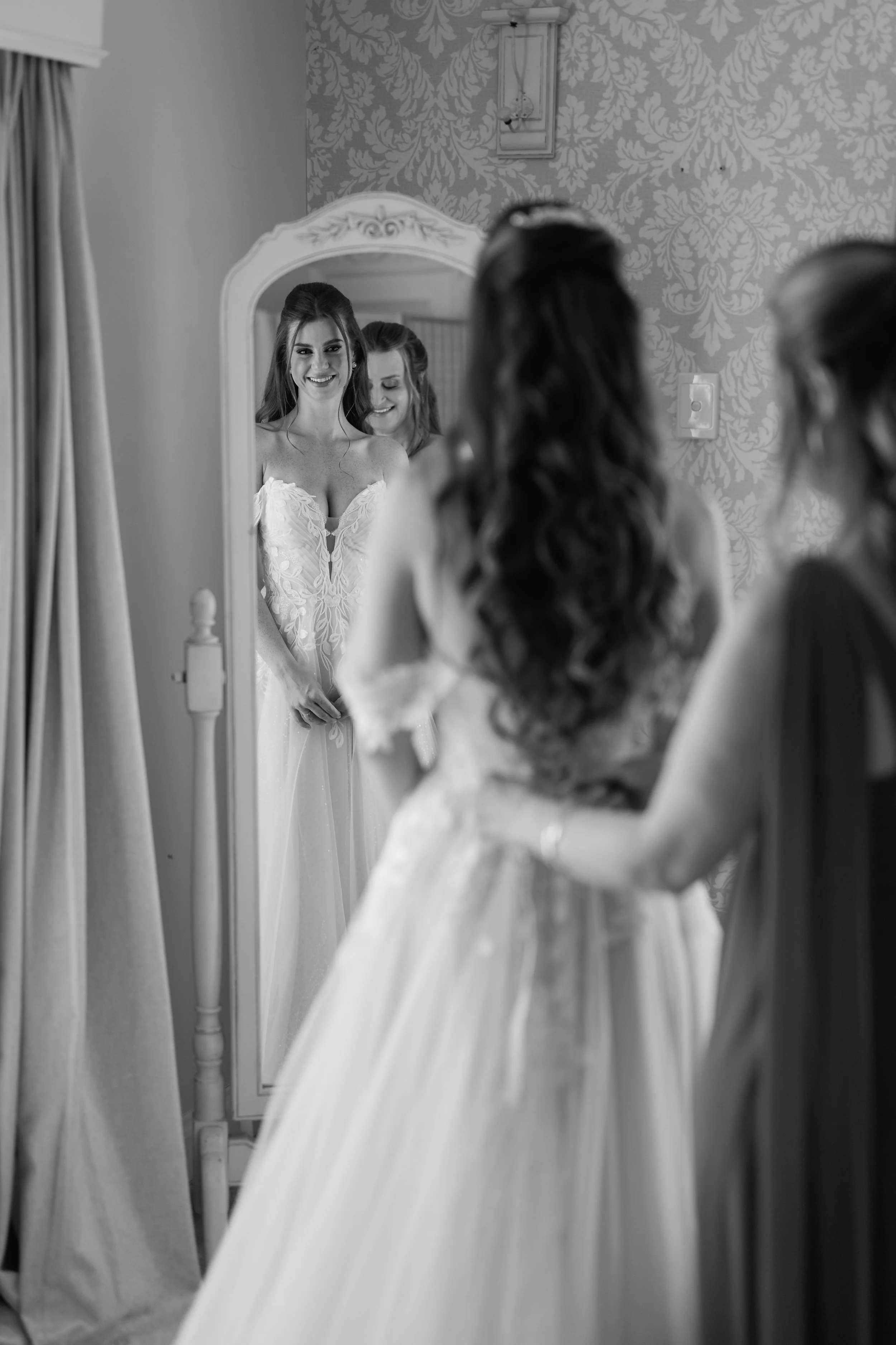 Luiza+Luis_Bridgewater-Estate-Auckland-Wedding-Photography27.jpg