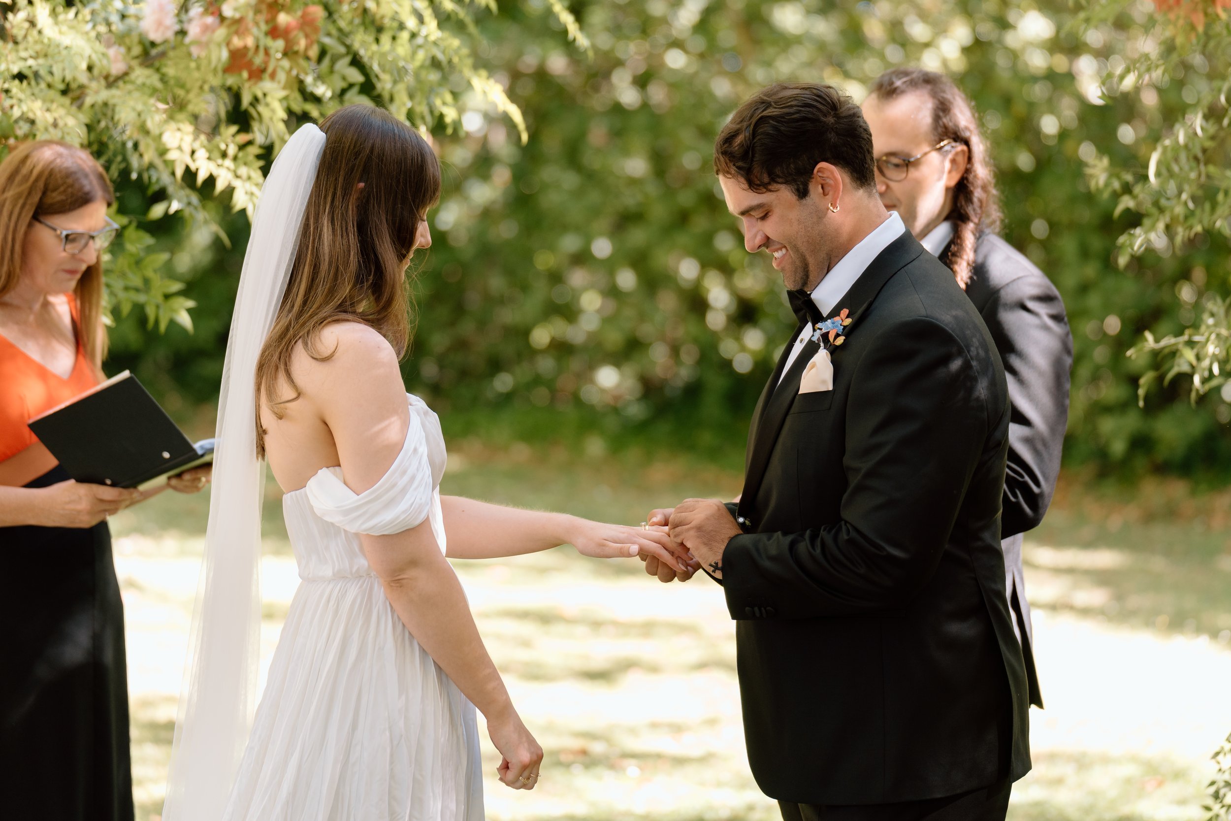 JJ+Jasmine-Wellington-Wedding-Photographer-Rose-&-Smith-Tauherenikau-Racecourse64.jpg
