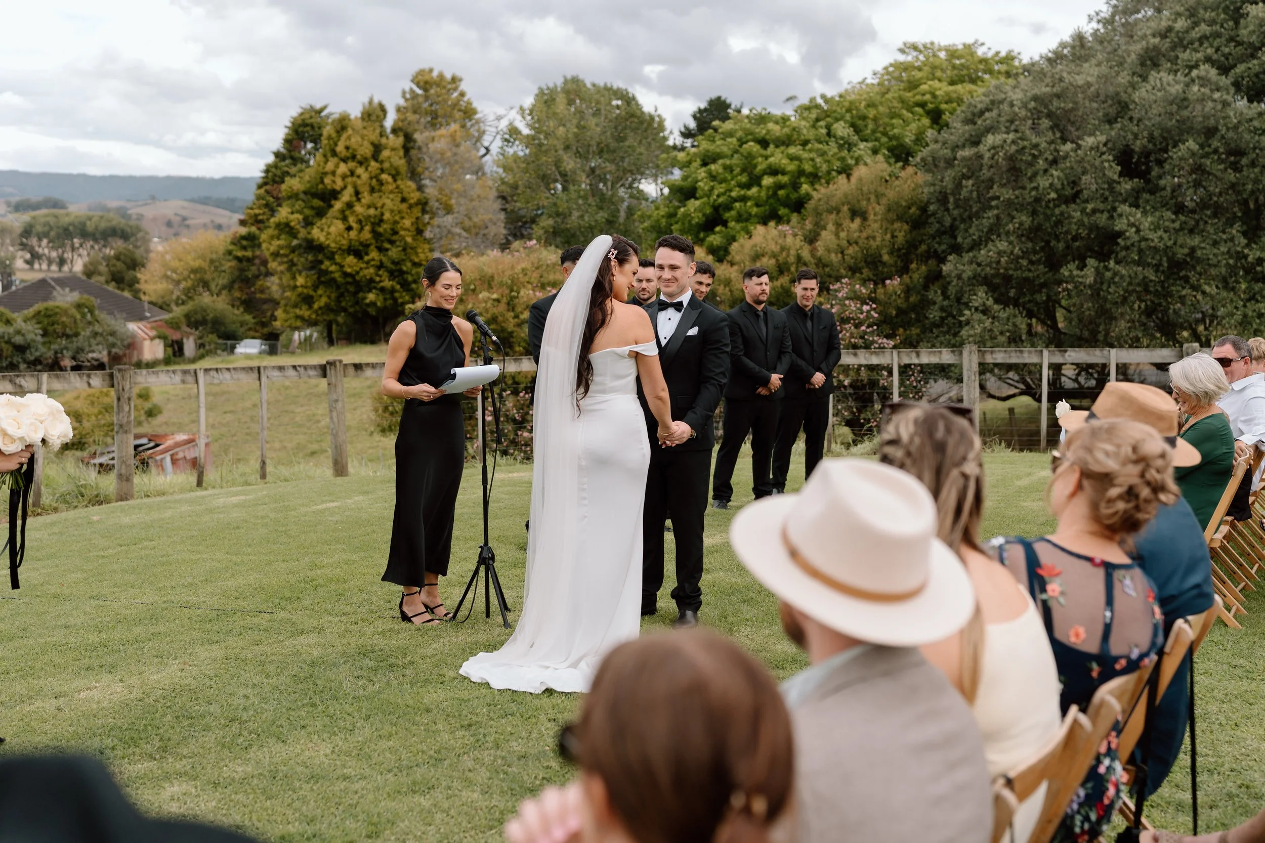 Nocton-Woolshed-Auckland-Wedding-Venue-Emily-and-Cameron47.jpg