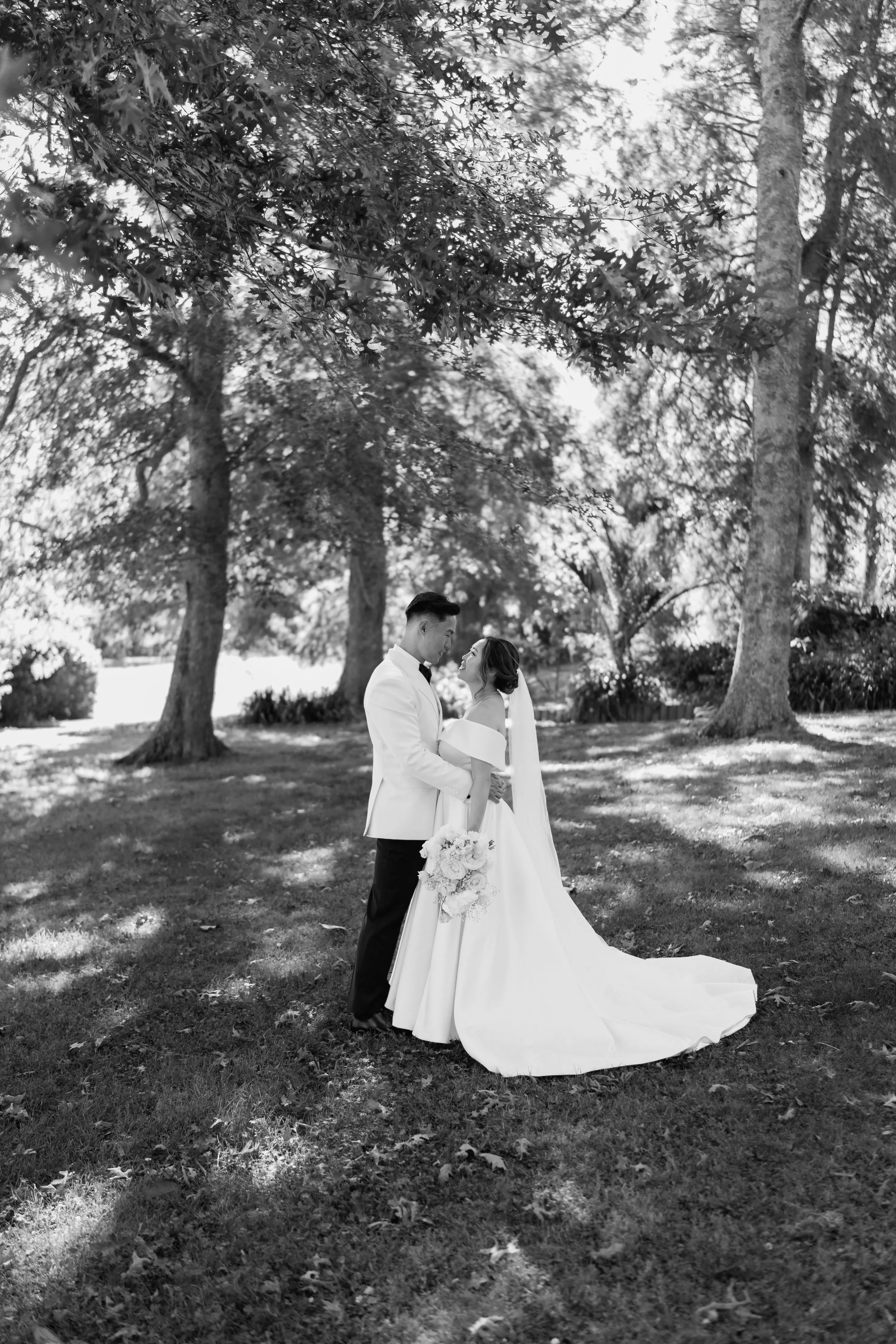 Mikki+Emily_Hunting-Lodge-Auckland-Wedding-Photographer106.jpg