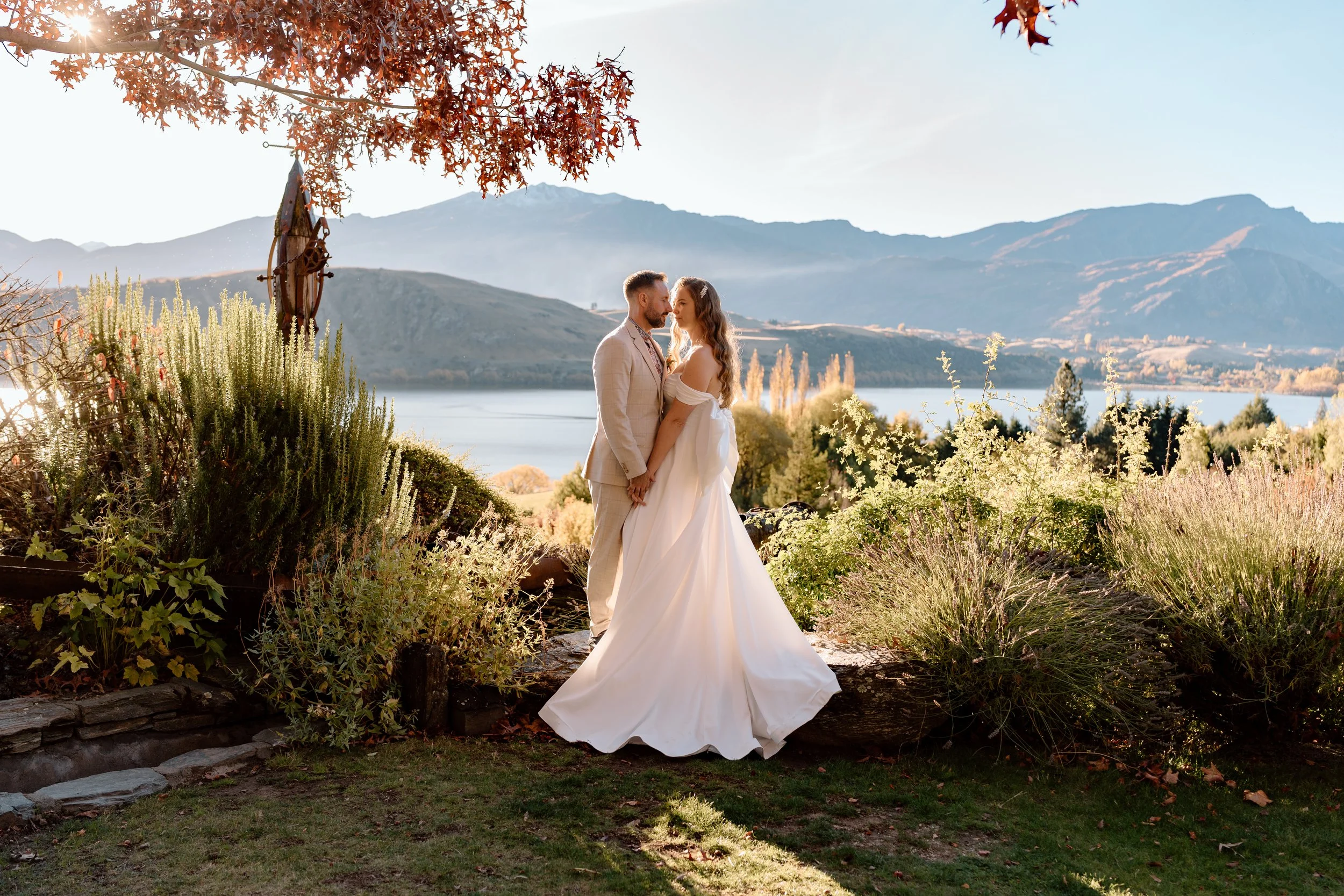 Helena+Gavin-Stoneridge-Estate-Queenstown-Wedding-Photographer123.jpg