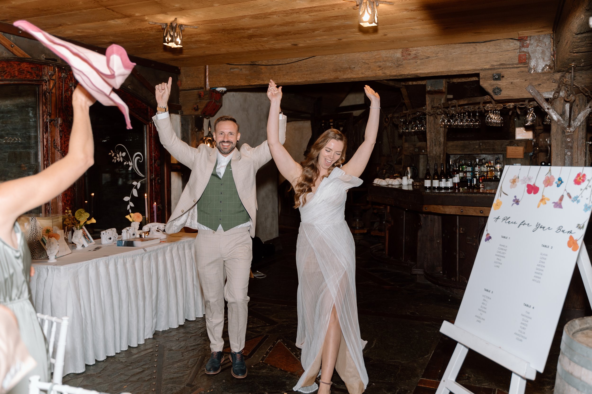 Helena+Gavin-Stoneridge-Estate-Queenstown-Wedding-Photographer175.jpg