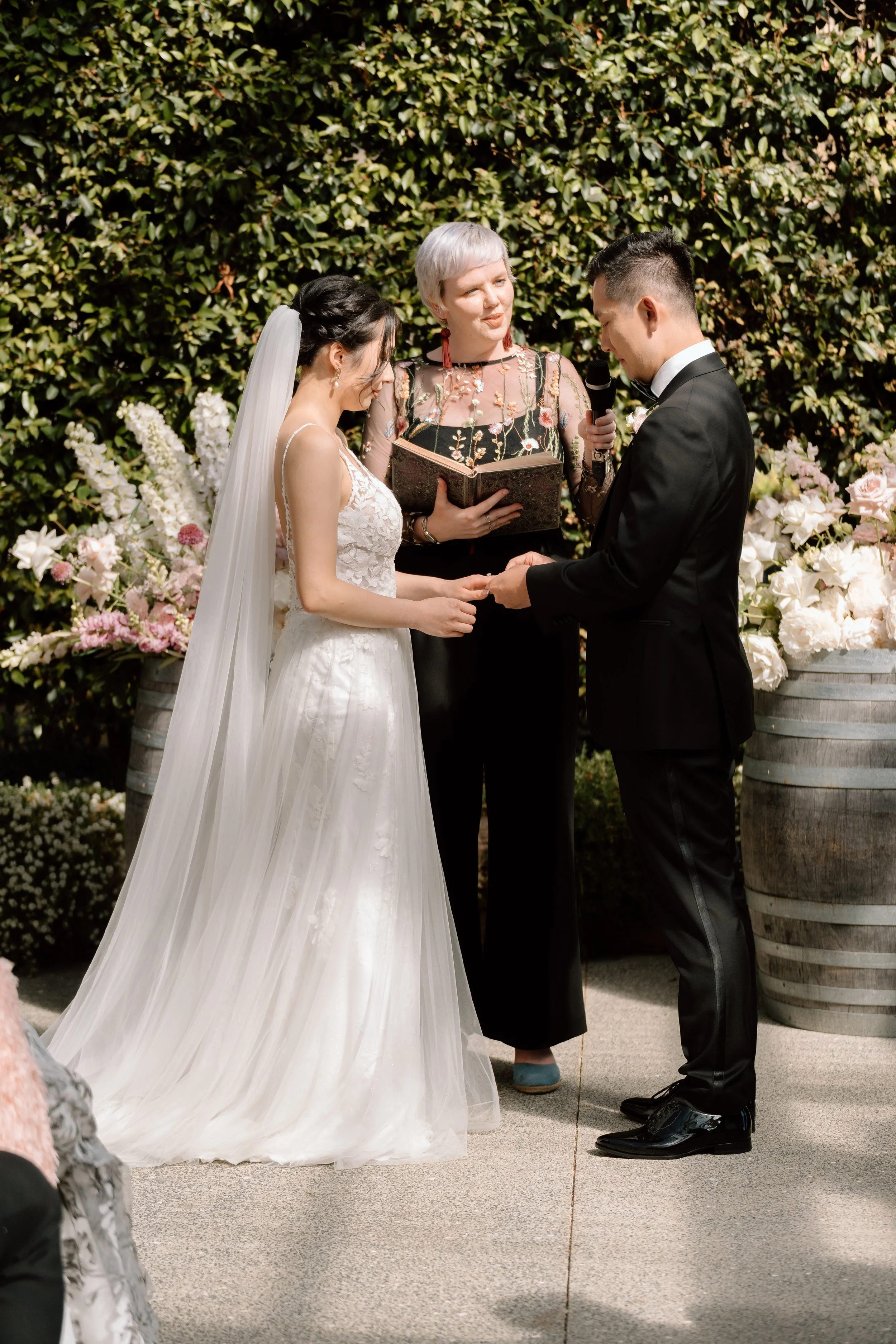 Carol+Wes-Mudbrick-Vineyard-Waiheke-Wedding-Photographer62.jpg