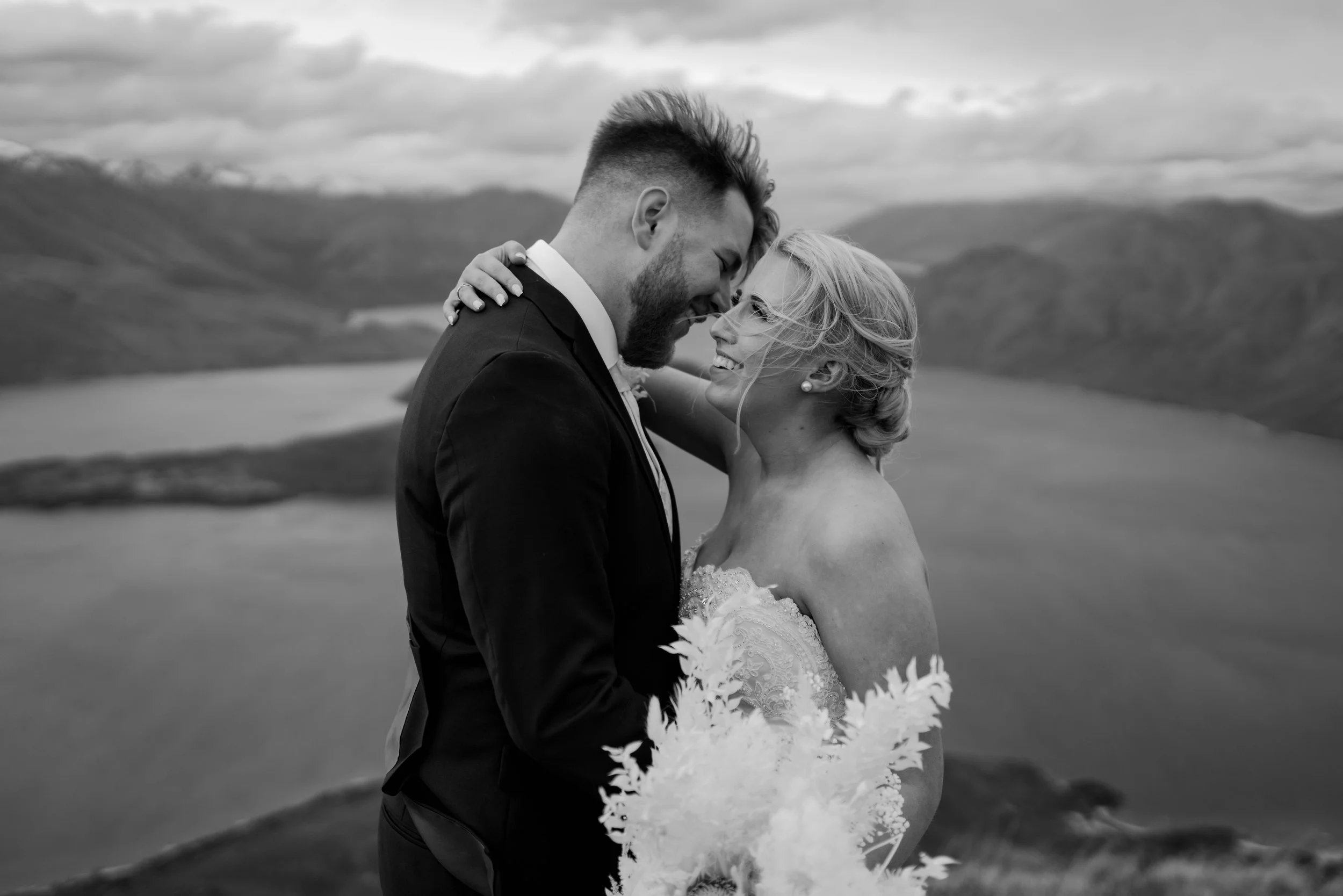 Kes+Tiaan_The-Lookout-Lodge-Wanaka-Wedding-Photography50.jpg