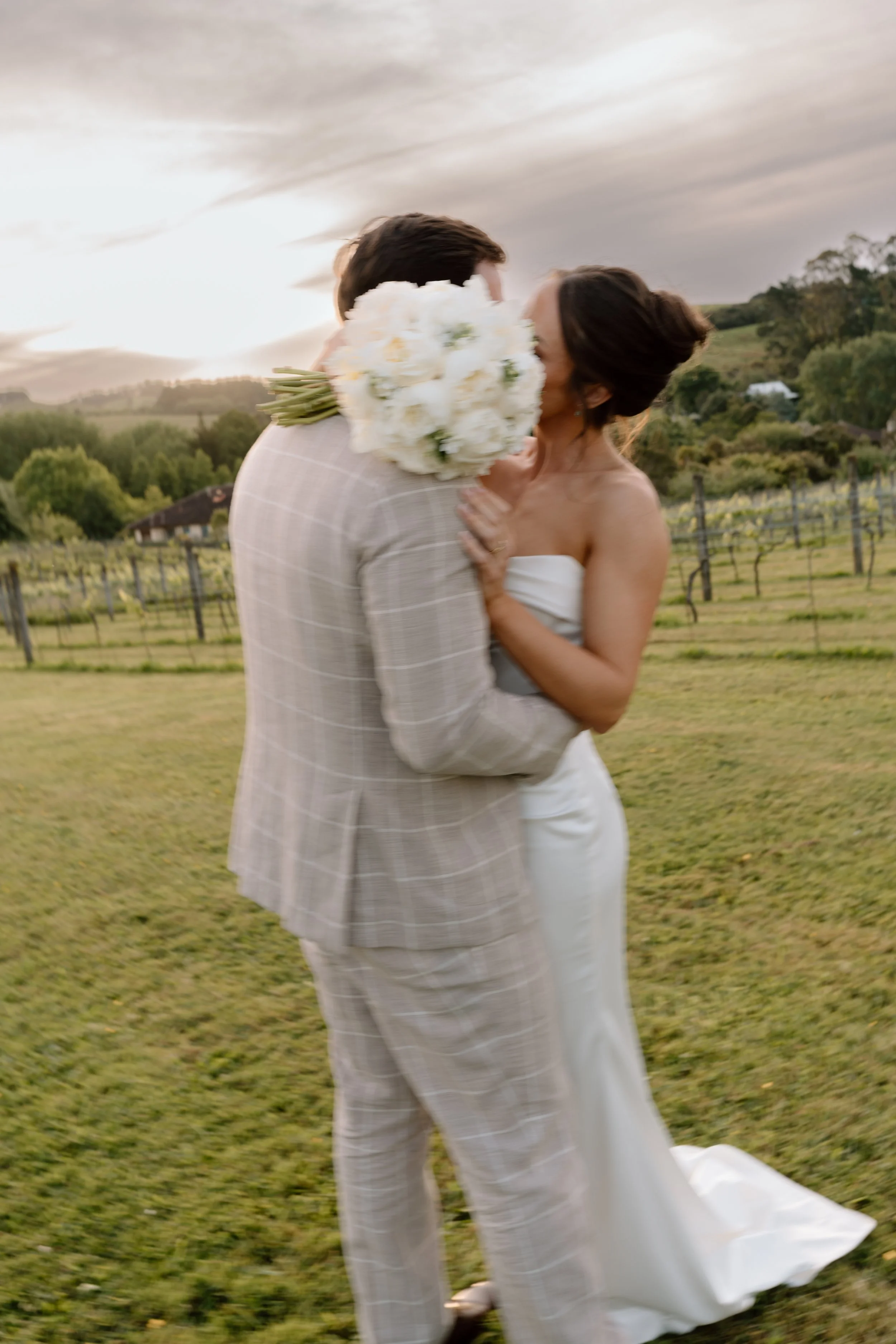 Hannah+Alex_Previews-261.jpg