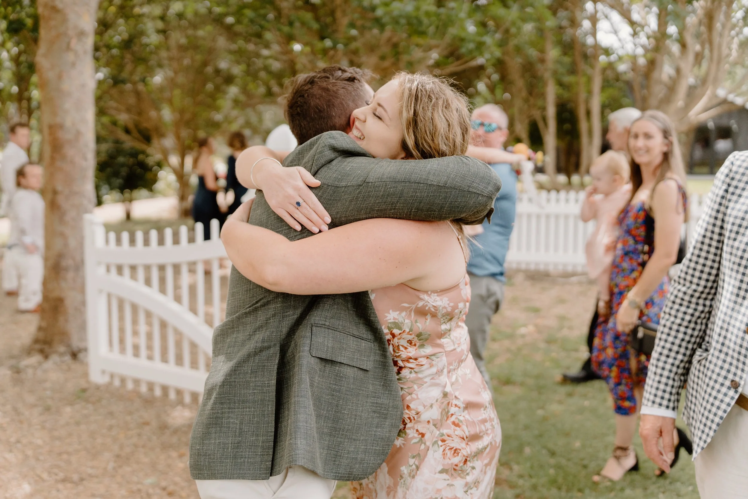 MAN-O'-WARN-WEDDING-WAIHEKE-ISLAND-PHOTOGRAPHER-AARON-COURTNEY79.jpg