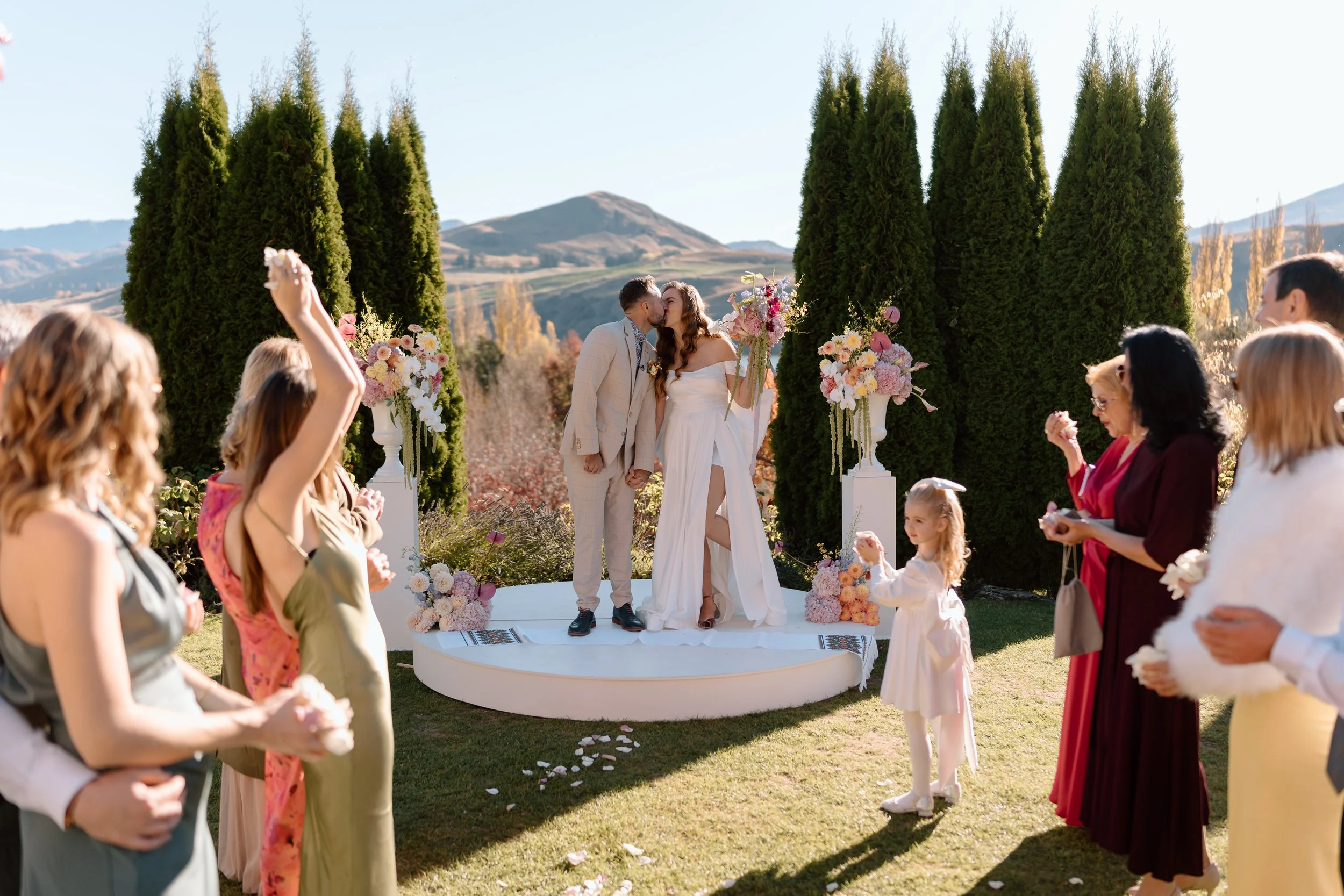 Helena+Gavin-Stoneridge-Estate-Queenstown-Wedding-Photographer97.jpg