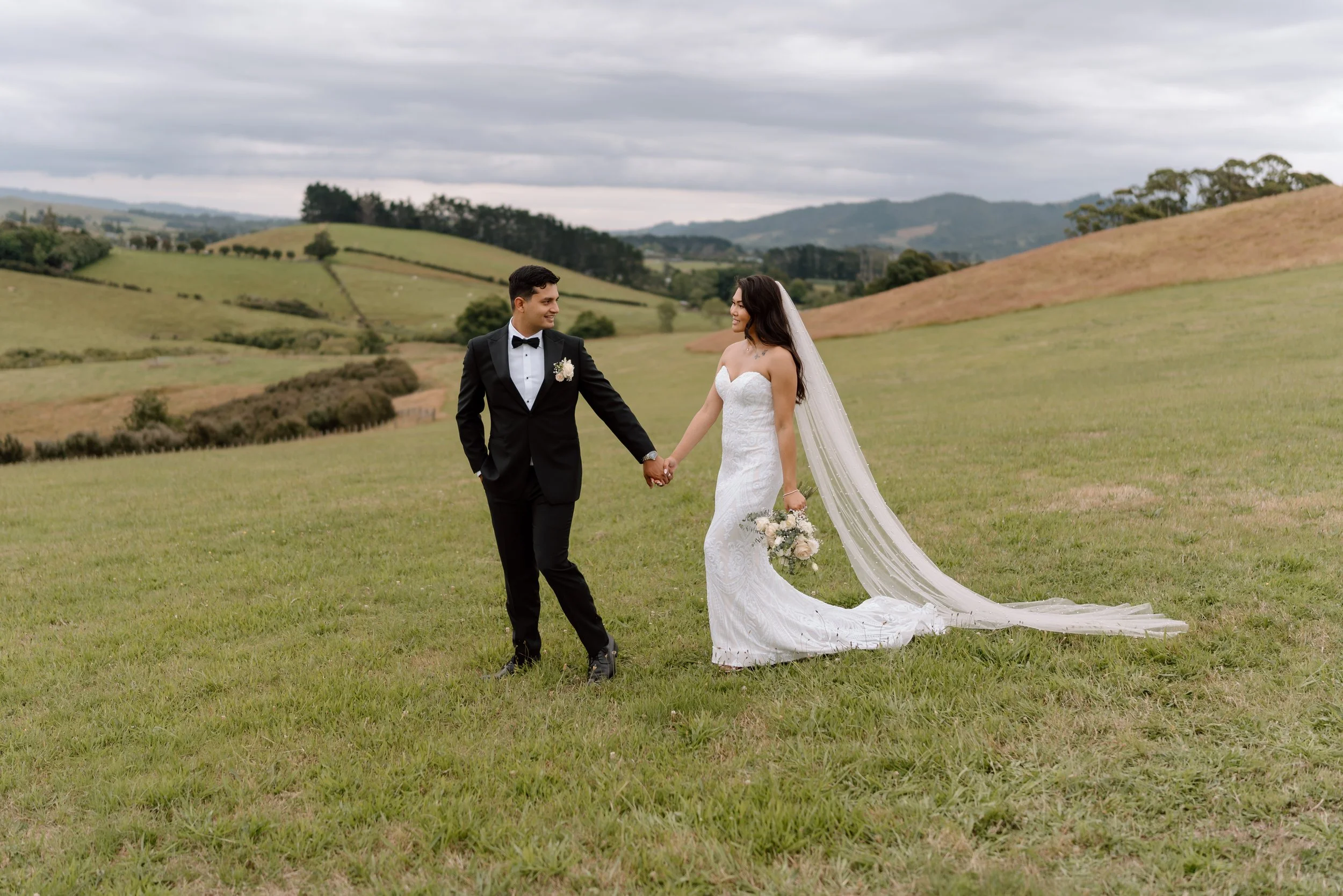 Daron&Isabelle_Kauri-Bay-Auckland-Wedding-Photographer18.jpg