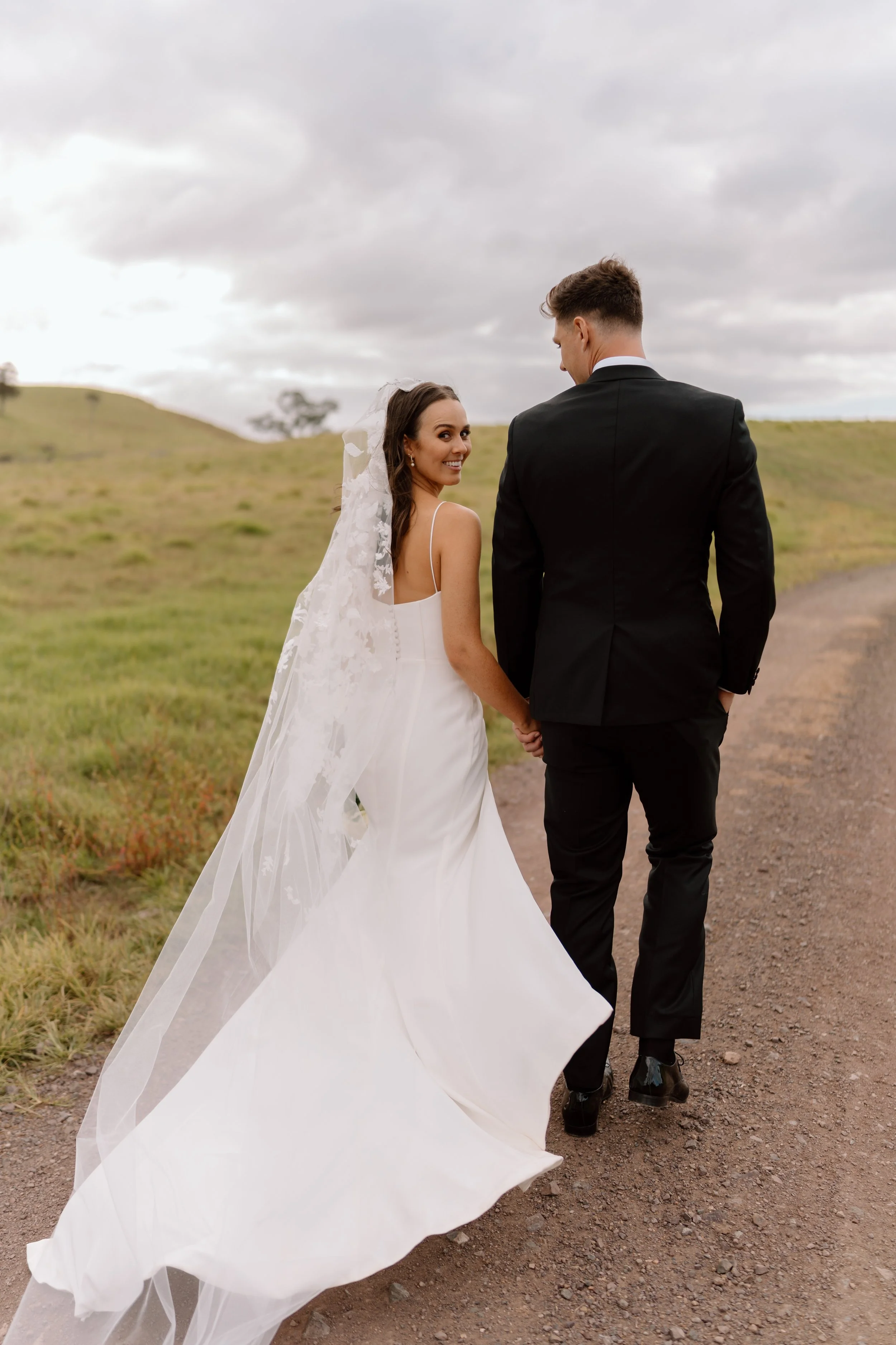 Georgia+Brodie_Baylys-Farm-Wedding-Photographer40.jpg