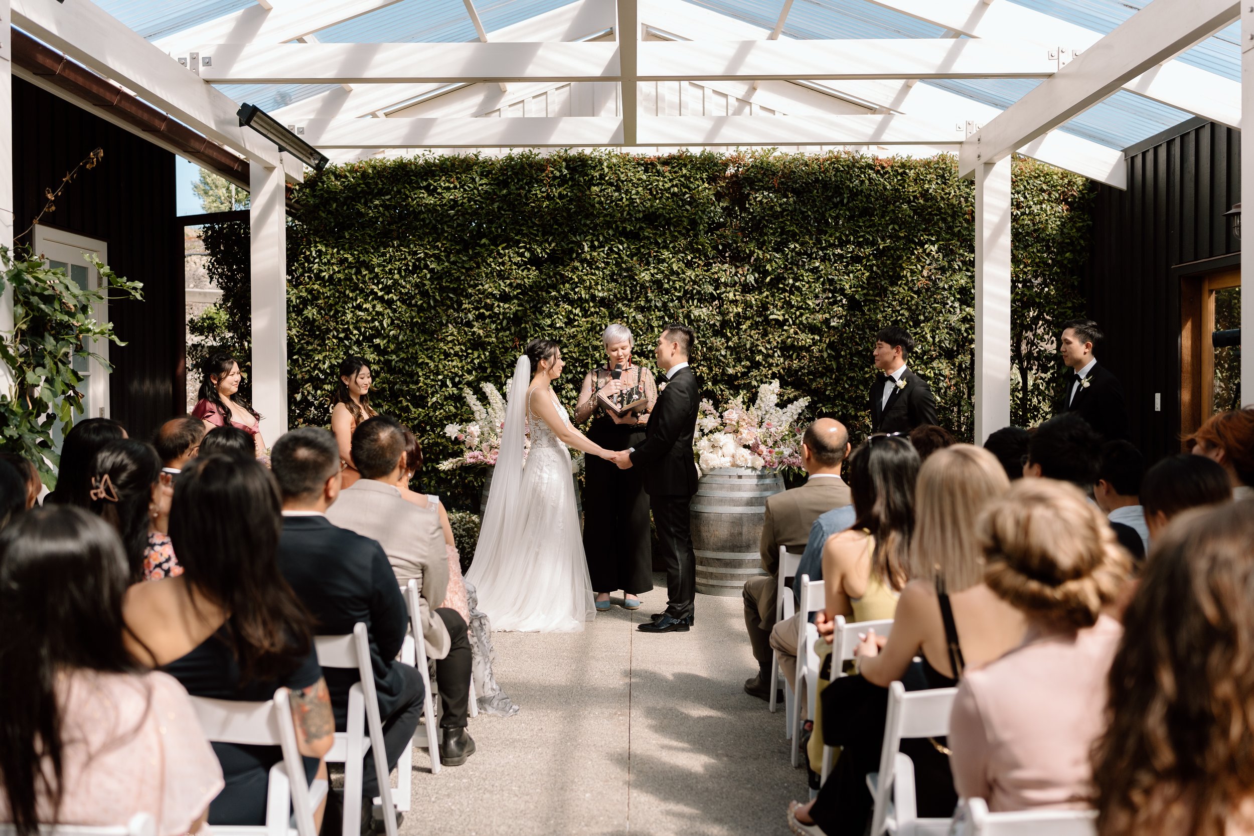 Carol+Wes-Mudbrick-Vineyard-Waiheke-Wedding-Photographer55.jpg