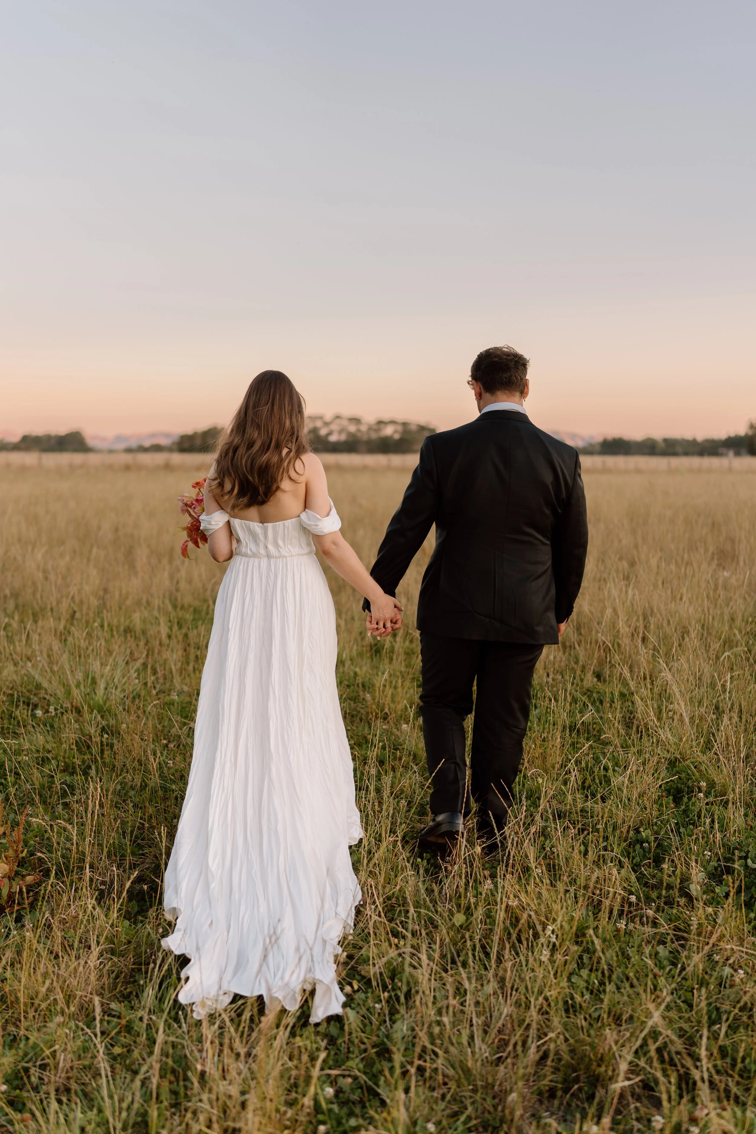 JJ+Jasmine-Wellington-Wedding-Photographer-Rose-&-Smith-Tauherenikau-Racecourse99.jpg